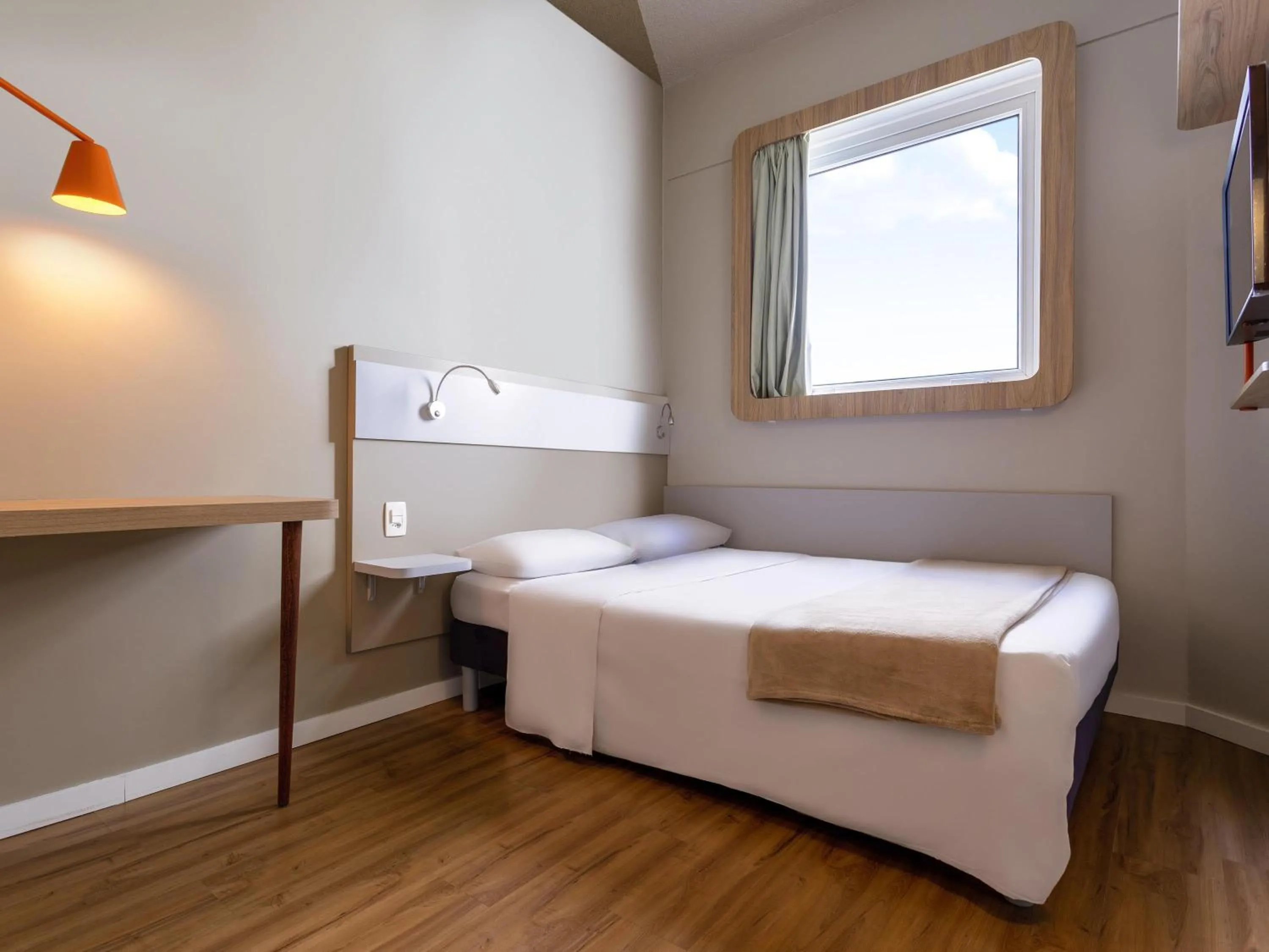 Bedroom, Bed in ibis budget Sao Paulo Jardins