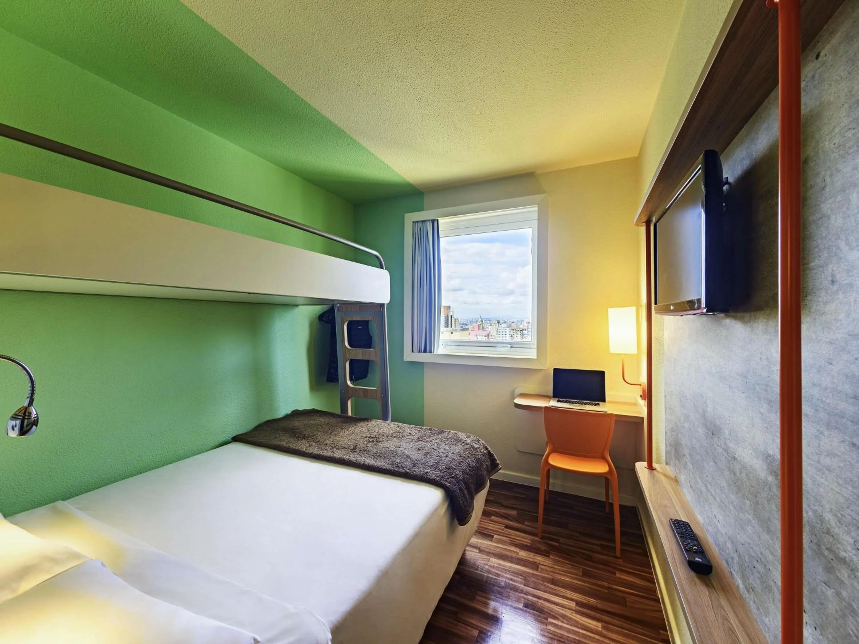 Bedroom, Bed in ibis budget SP Centro Sao Joao