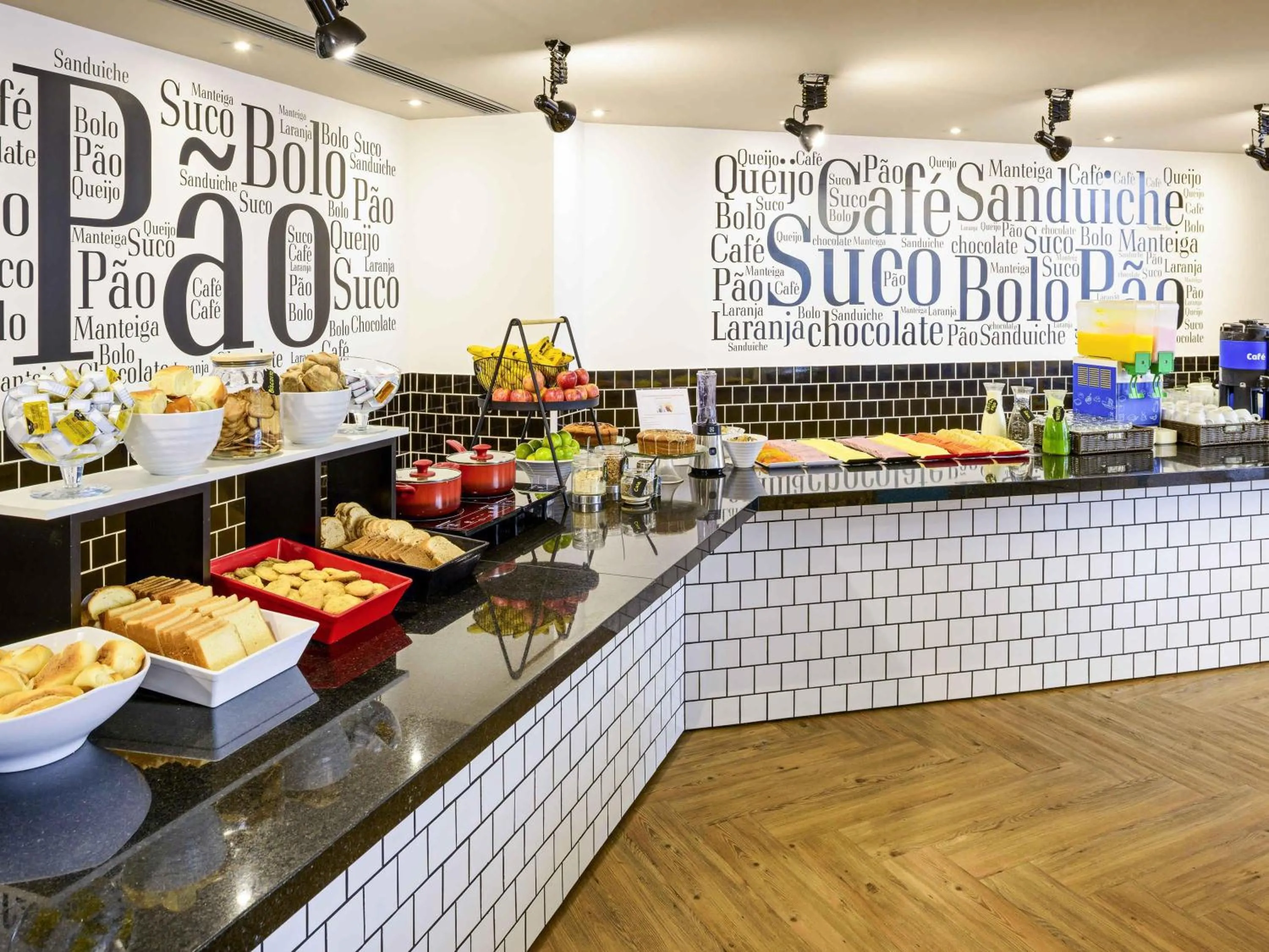 Restaurant/places to eat in ibis budget SP Centro Sao Joao