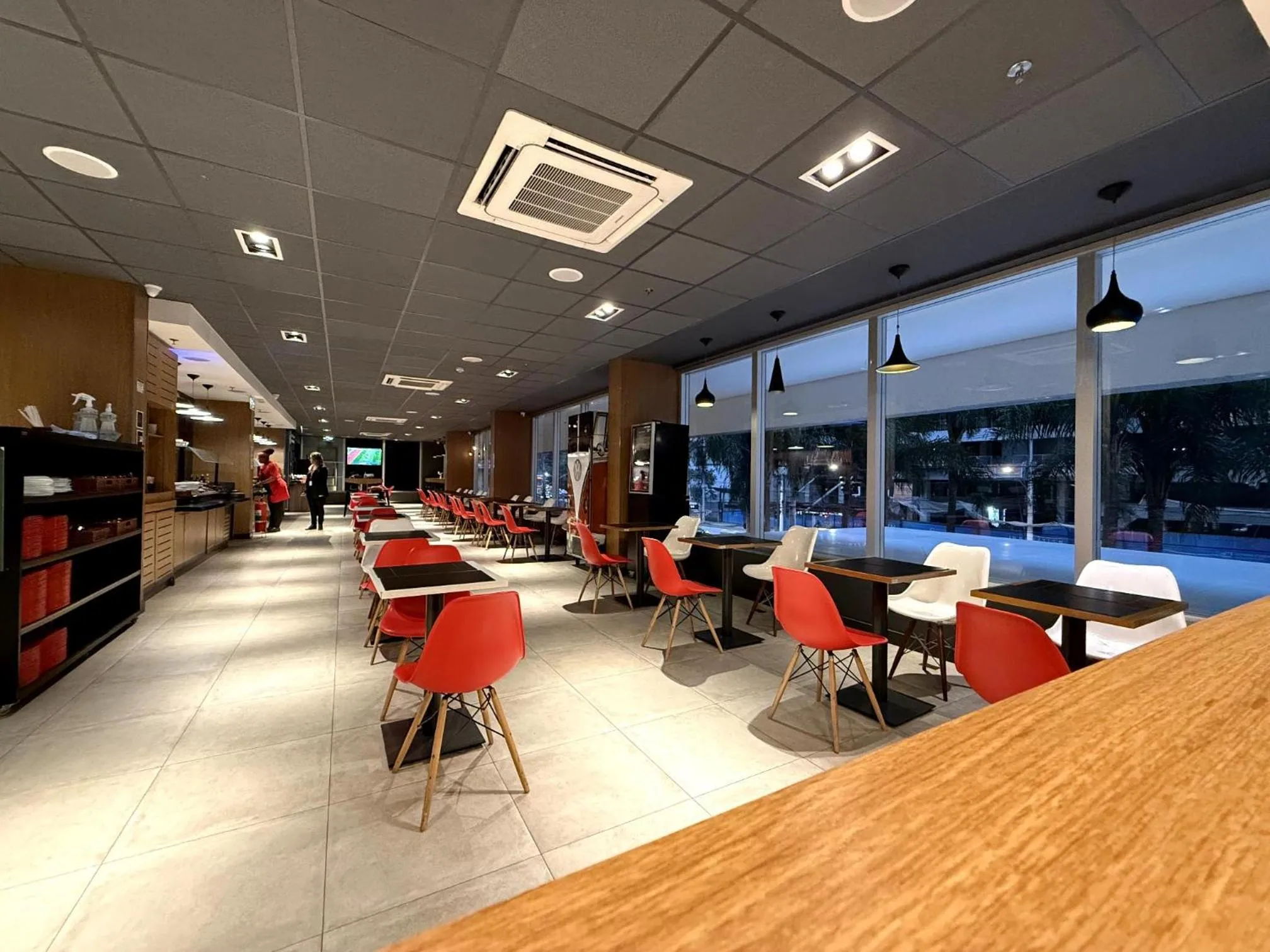 Restaurant/places to eat in ibis Sao Paulo Ibirapuera