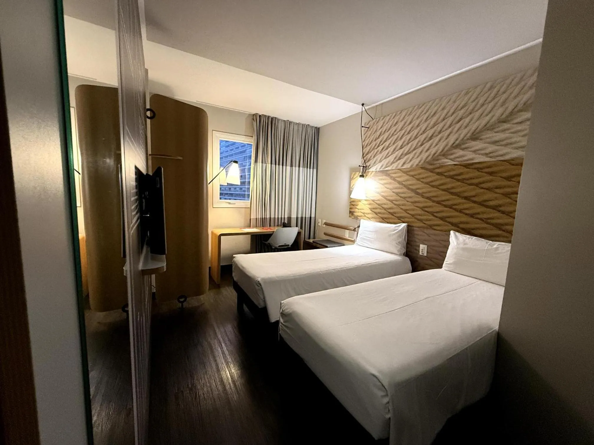 Bed in ibis Sao Paulo Ibirapuera