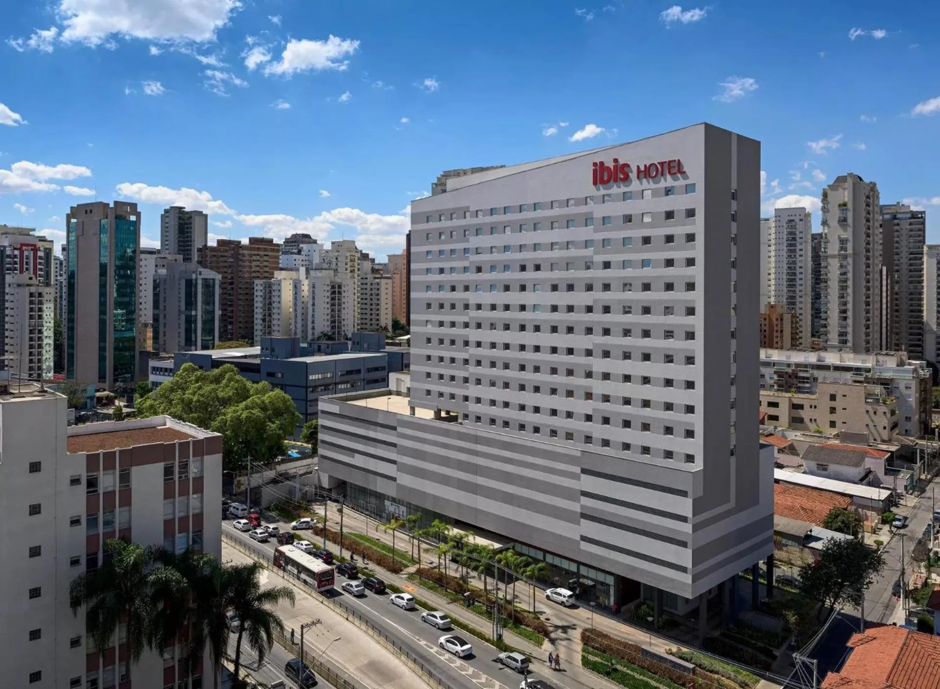 Property building in ibis Sao Paulo Ibirapuera