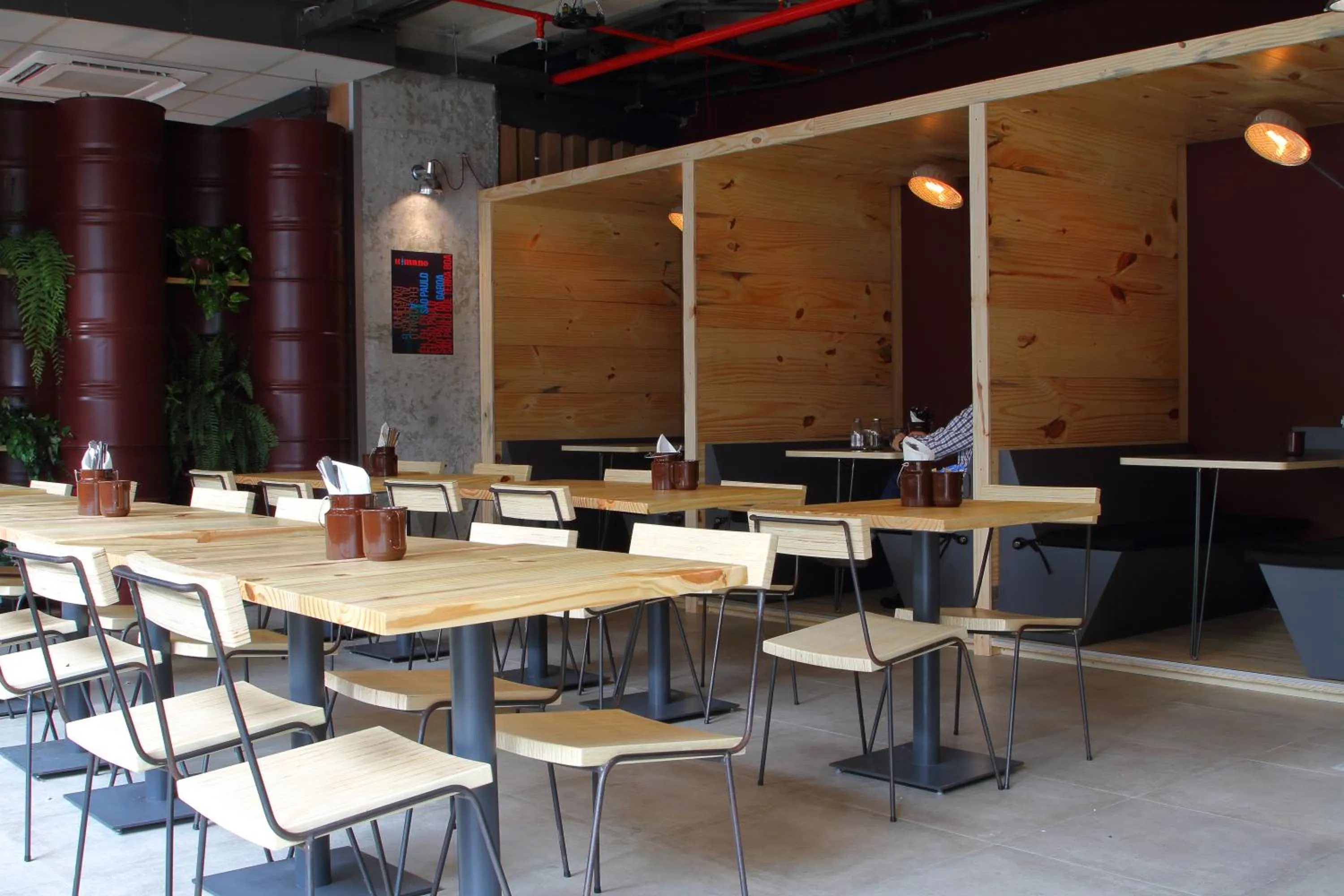 Lounge or bar in ibis Sao Paulo Ibirapuera