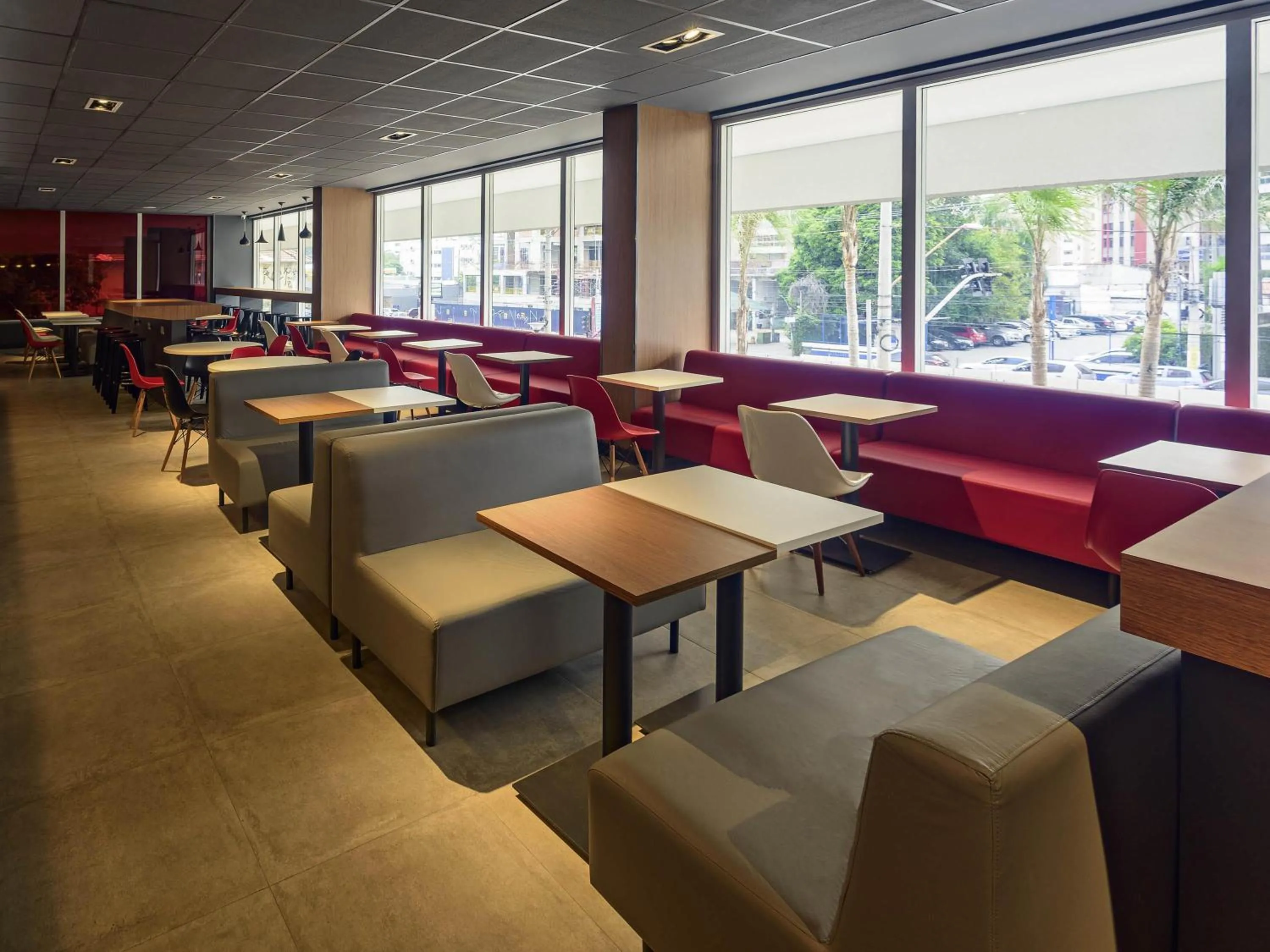 Restaurant/places to eat in ibis Sao Paulo Ibirapuera