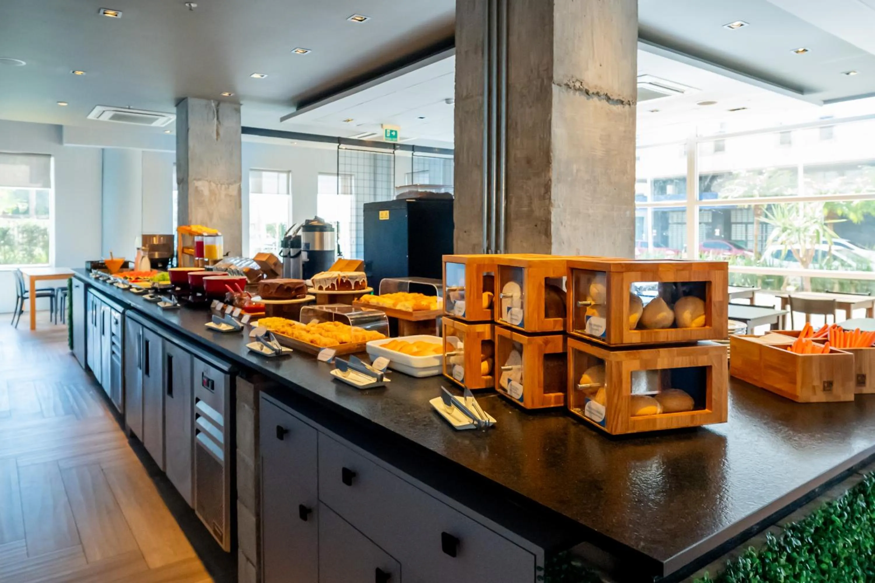 Breakfast in ibis budget Porto Alegre - Super Econômico