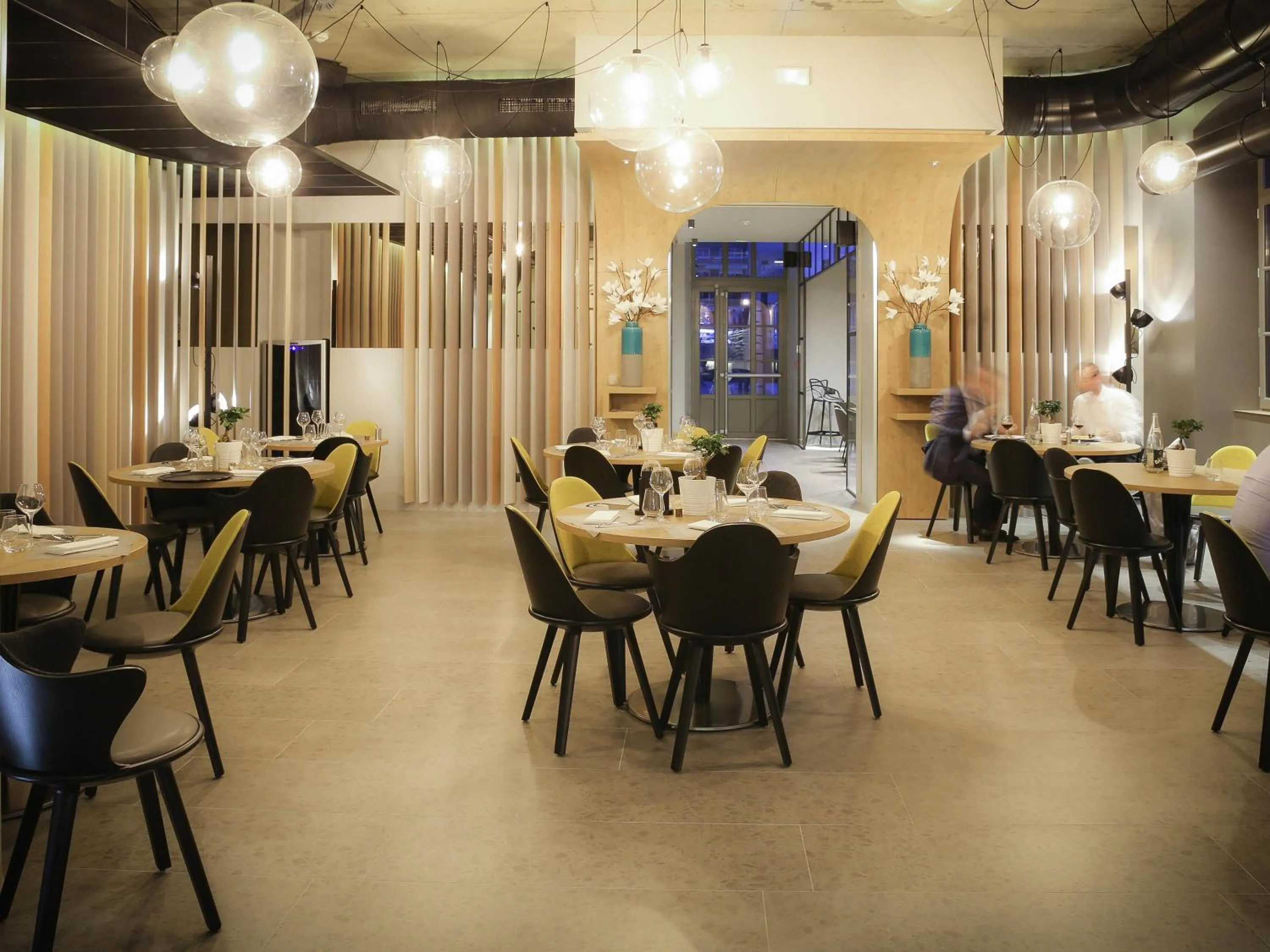 Restaurant/places to eat in Novotel Saint Brieuc Centre Gare