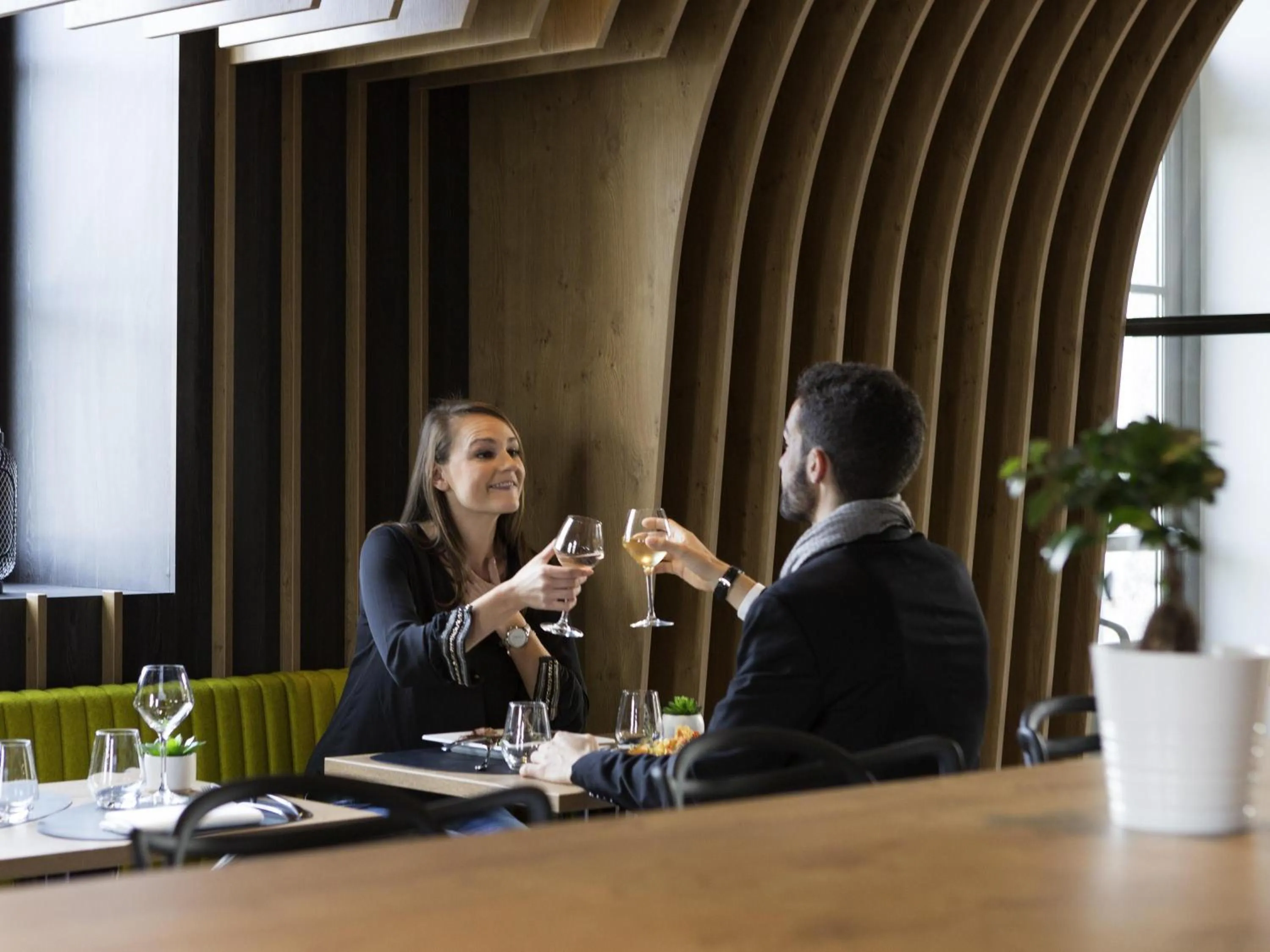 Restaurant/places to eat in Novotel Saint Brieuc Centre Gare