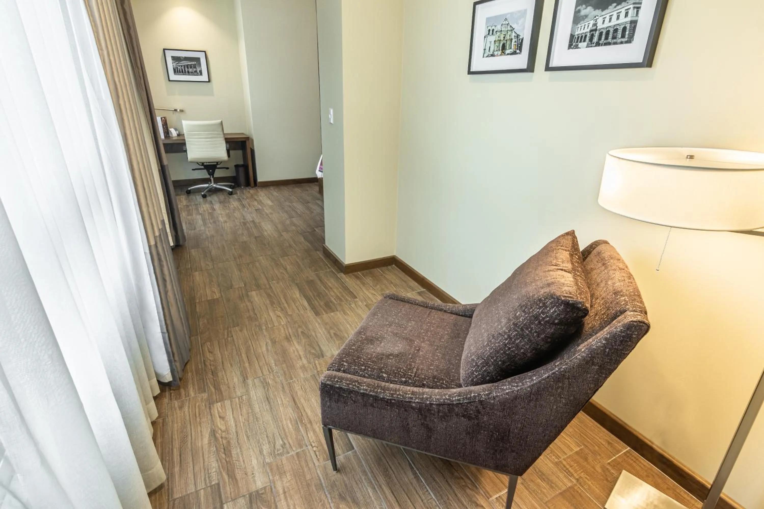 Staff in LATAM HOTEL Plaza Pradera Quetzaltenango