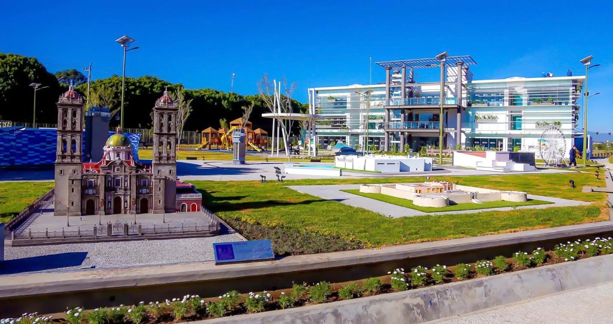 Nearby landmark in Gran Hotel de Puebla by HNF