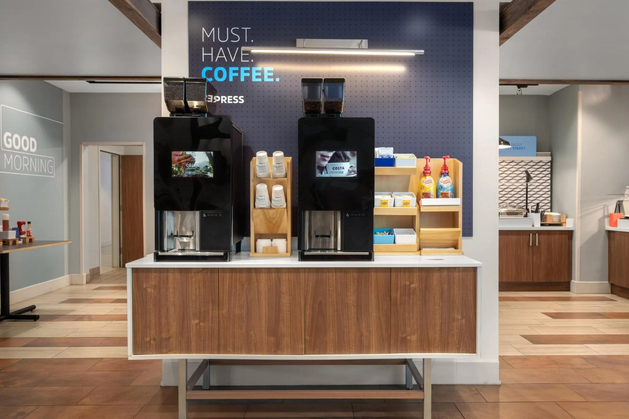 Coffee/tea facilities in Holiday Inn Express Queensbury-Lake George Area by IHG