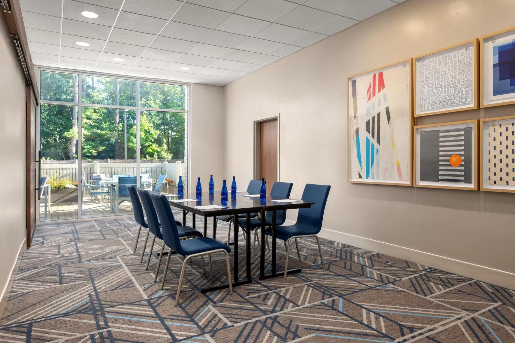 Meeting/conference room in Holiday Inn Express Queensbury-Lake George Area by IHG