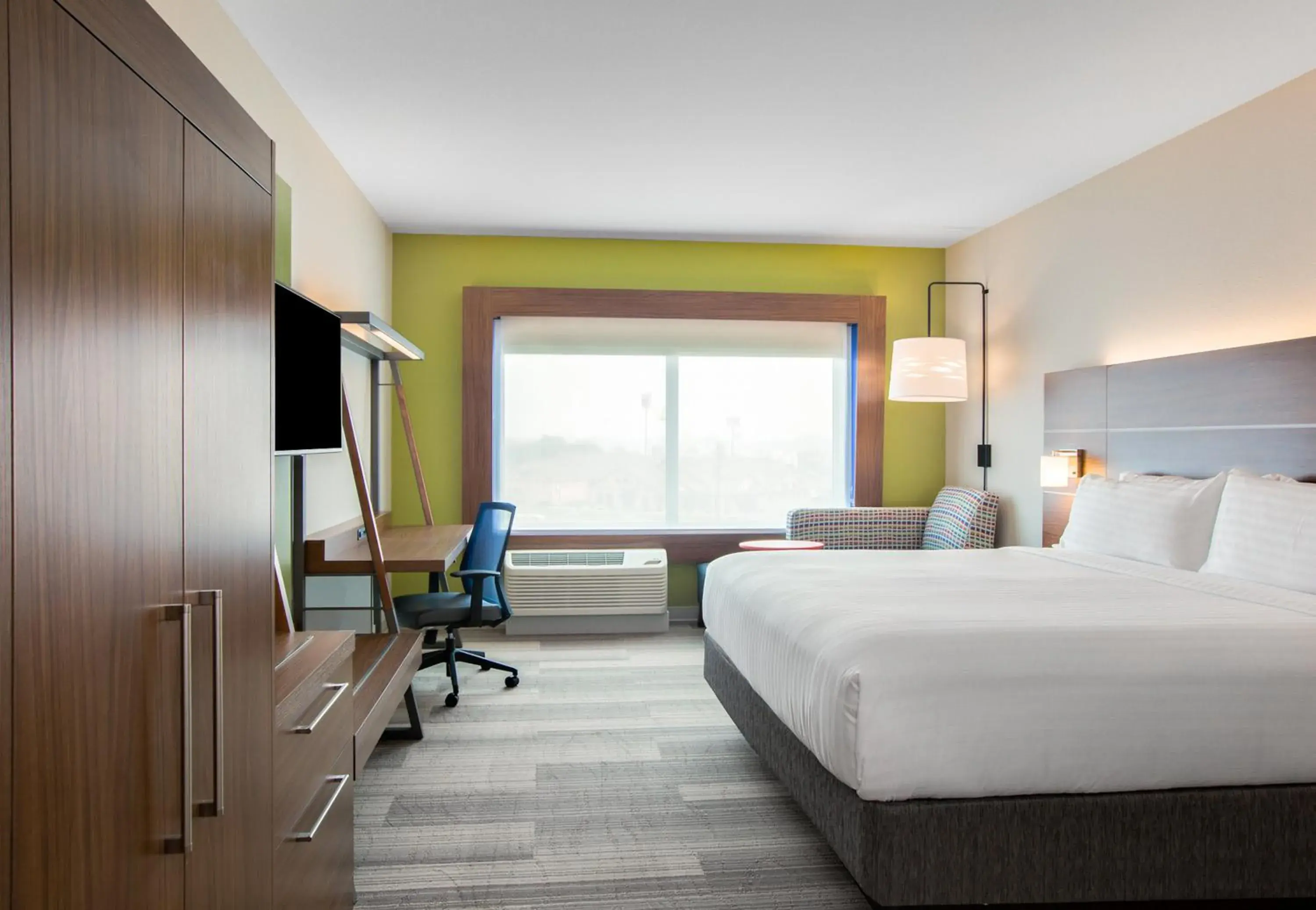 King Room - Hearing Accessible in Holiday Inn Express & Suites - Prosser - Yakima Valley Wine by IHG King Room - Hearing Accessible in Holiday Inn Express & Suites - Prosser - Yakima Valley Wine by IHG