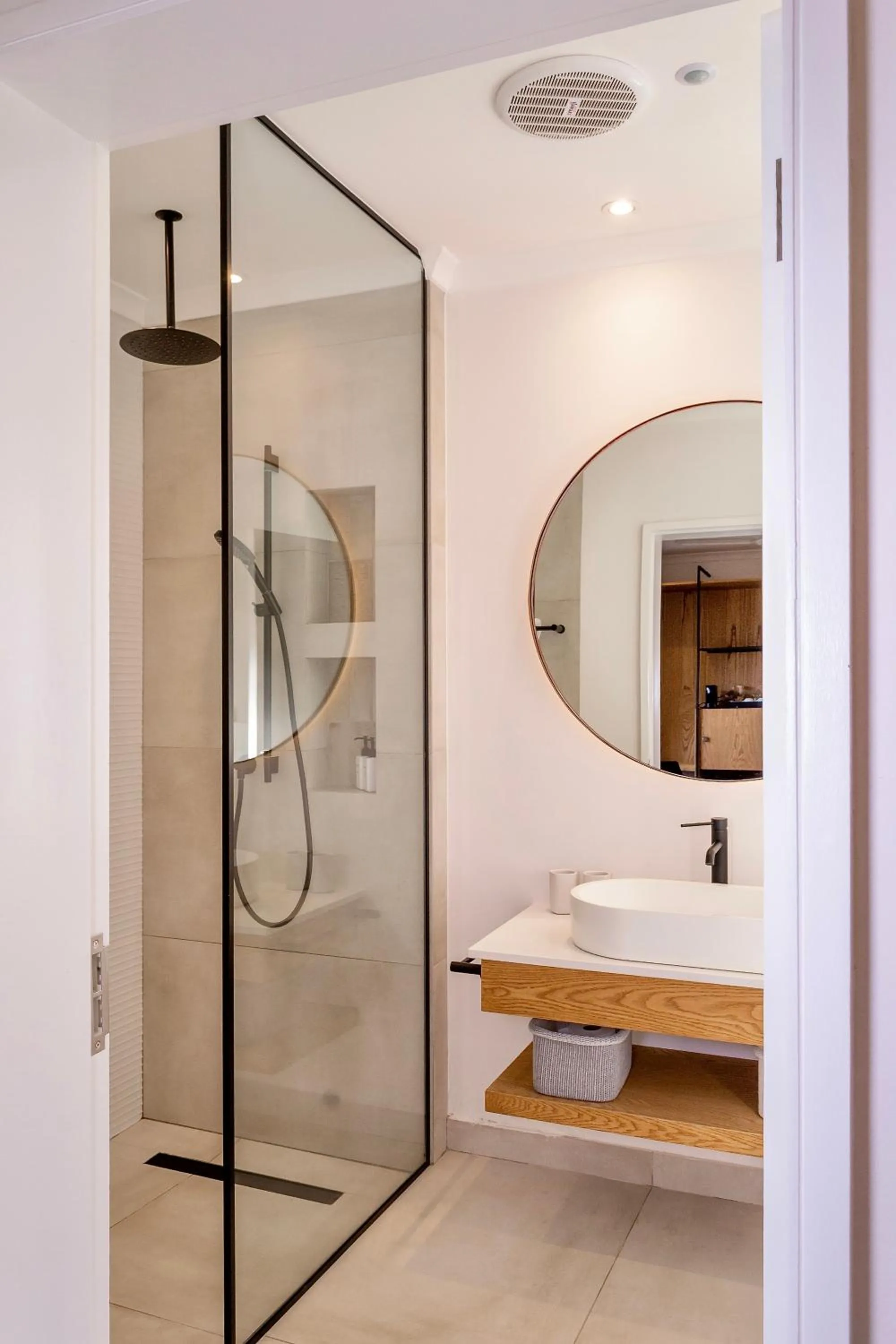 Bathroom in The Dongola Guesthouse
