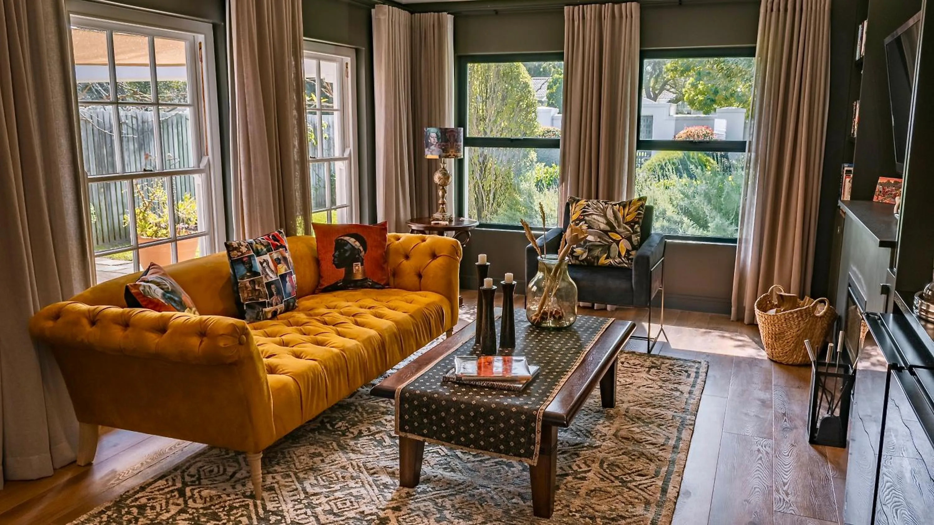 Lounge or bar in The Dongola Guesthouse