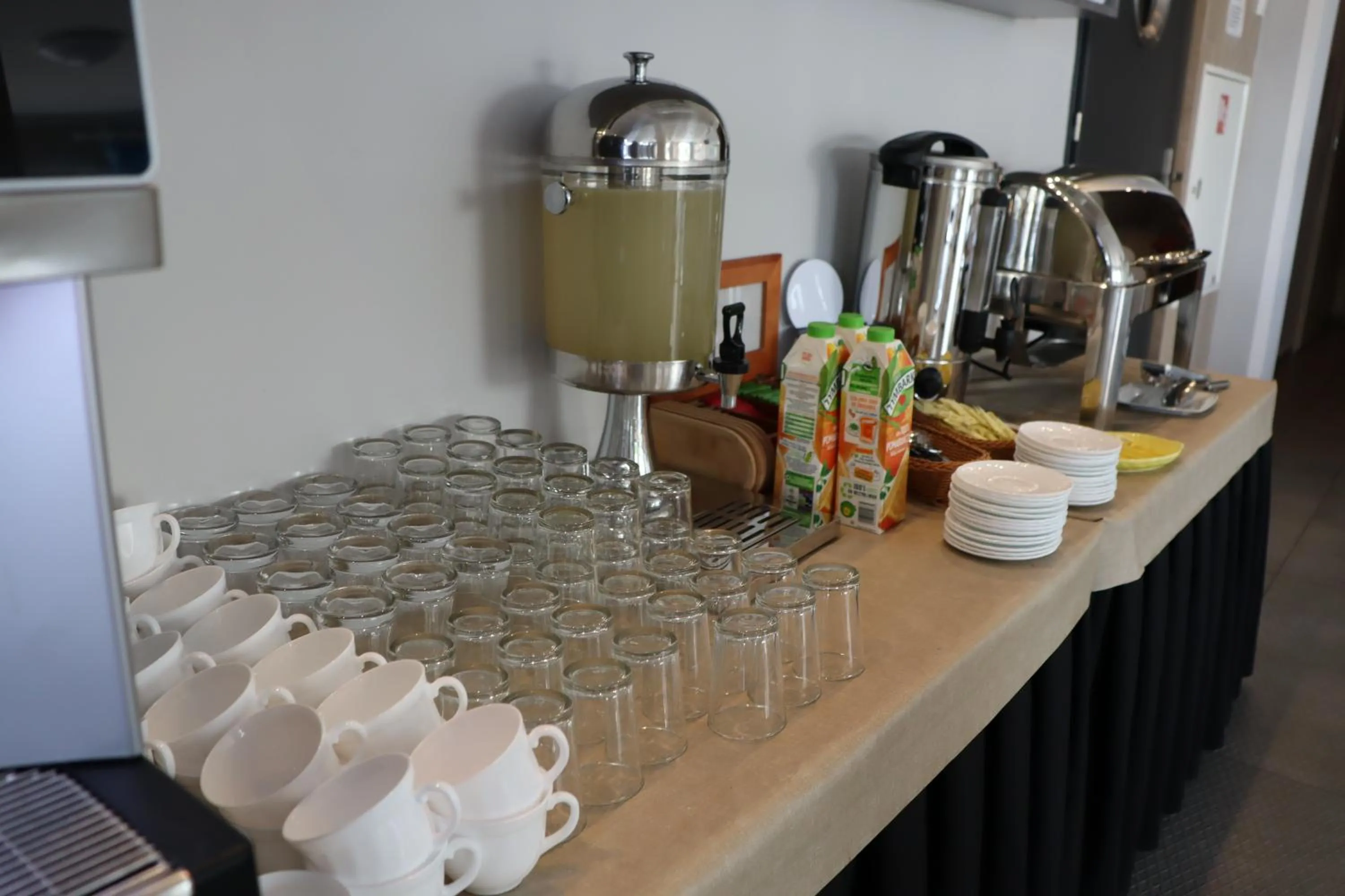 Coffee/tea facilities in Neptun