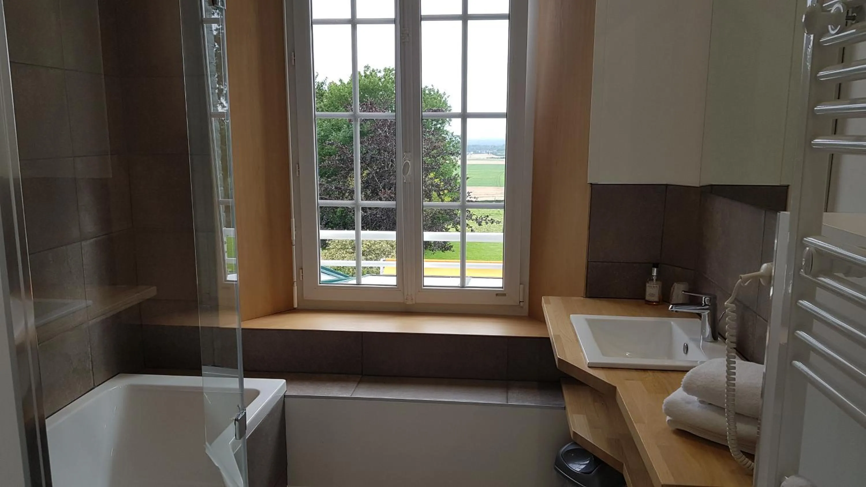 Property building in Logis - Hotel Restaurant La Sapinière