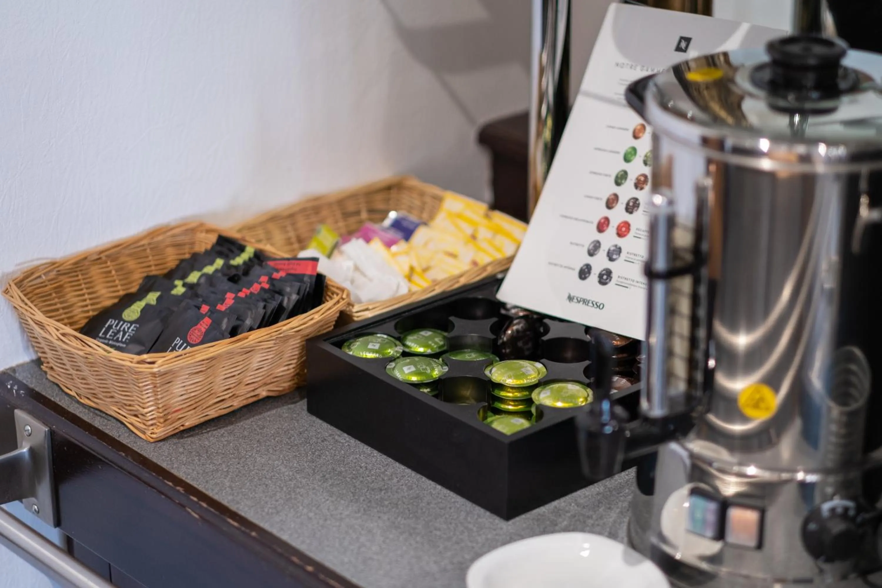 Breakfast in Logis - Hotel Restaurant La Sapinière