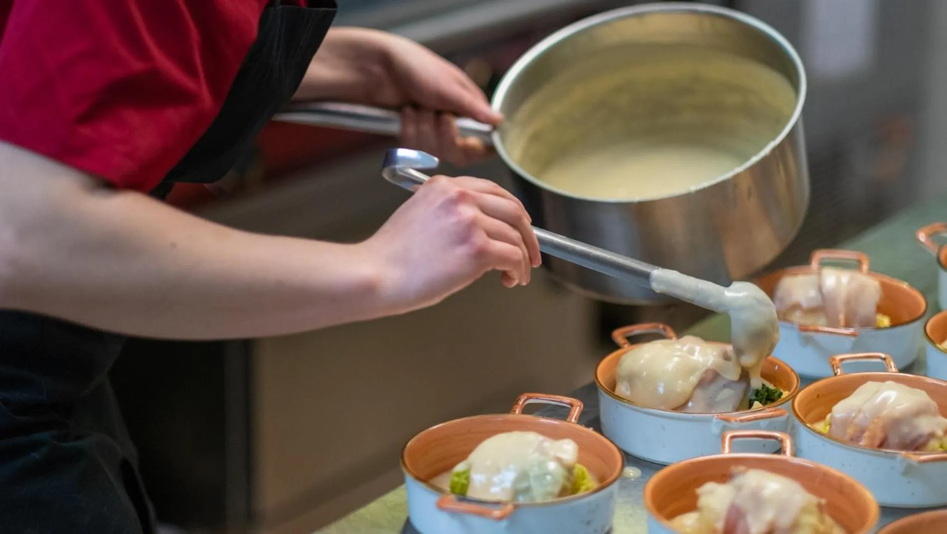 Restaurant/places to eat in Logis - Hotel Restaurant La Sapinière