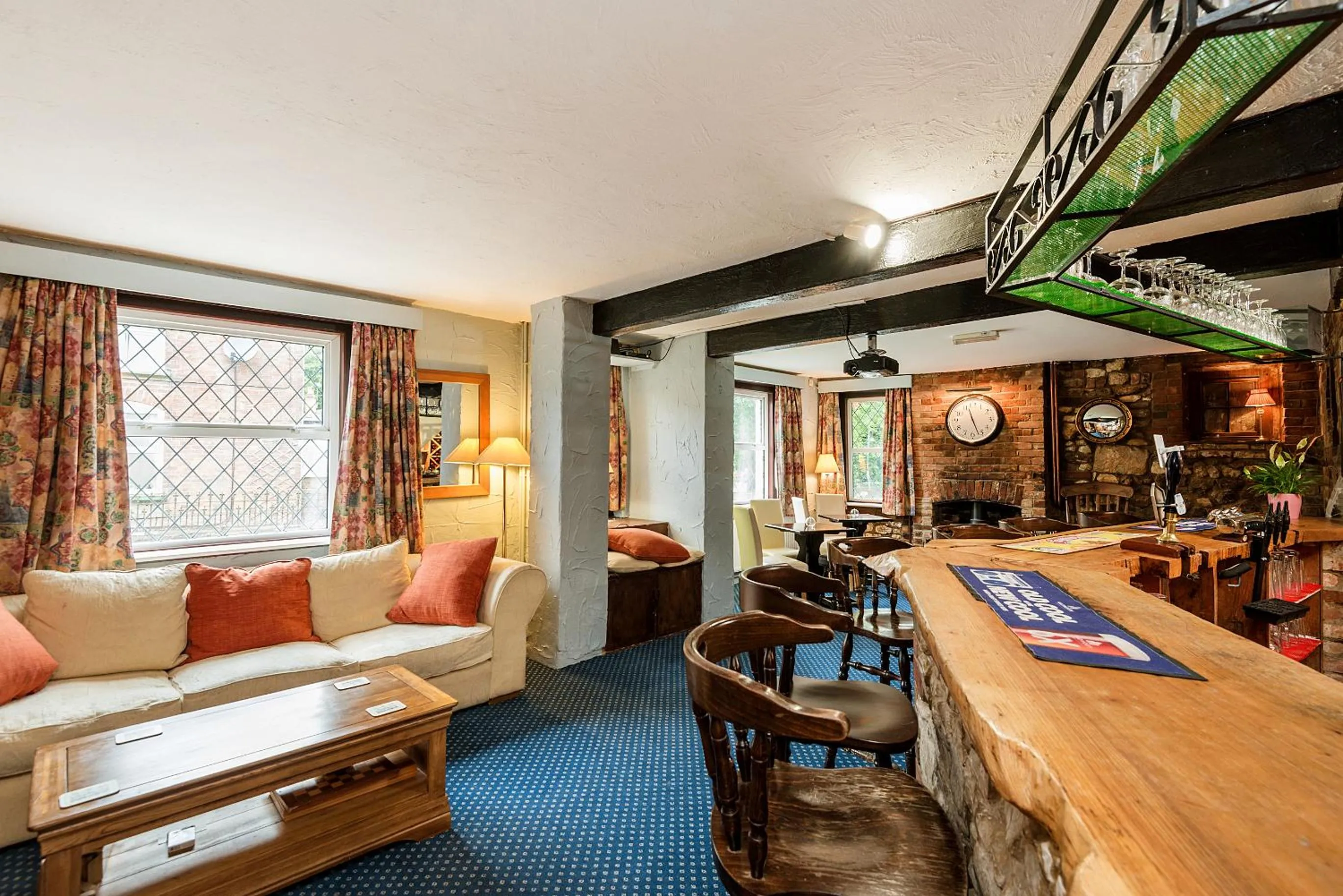 Drinks in The Well guesthouse