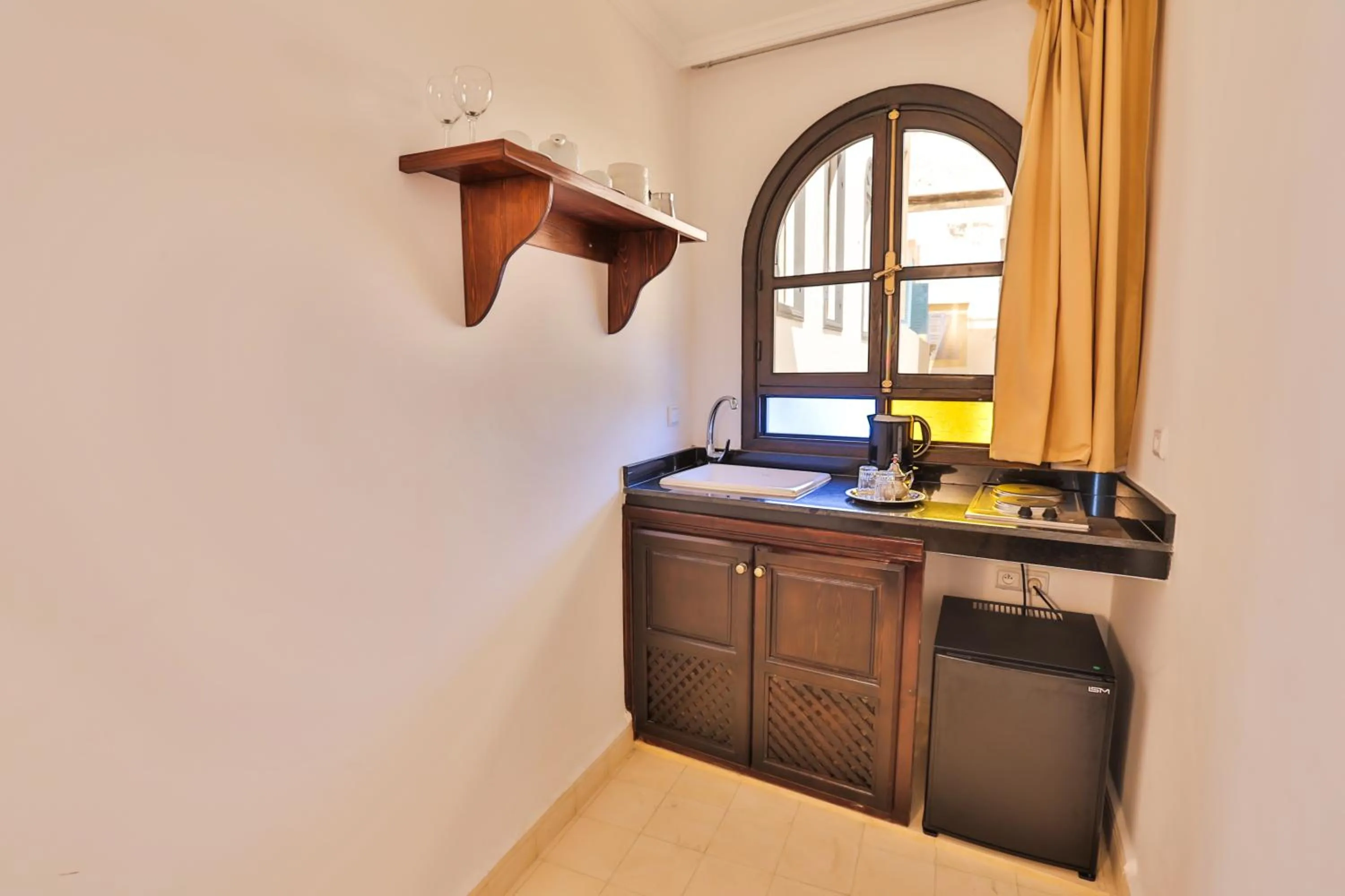 Kitchen or kitchenette in Riad Diamant Blanc