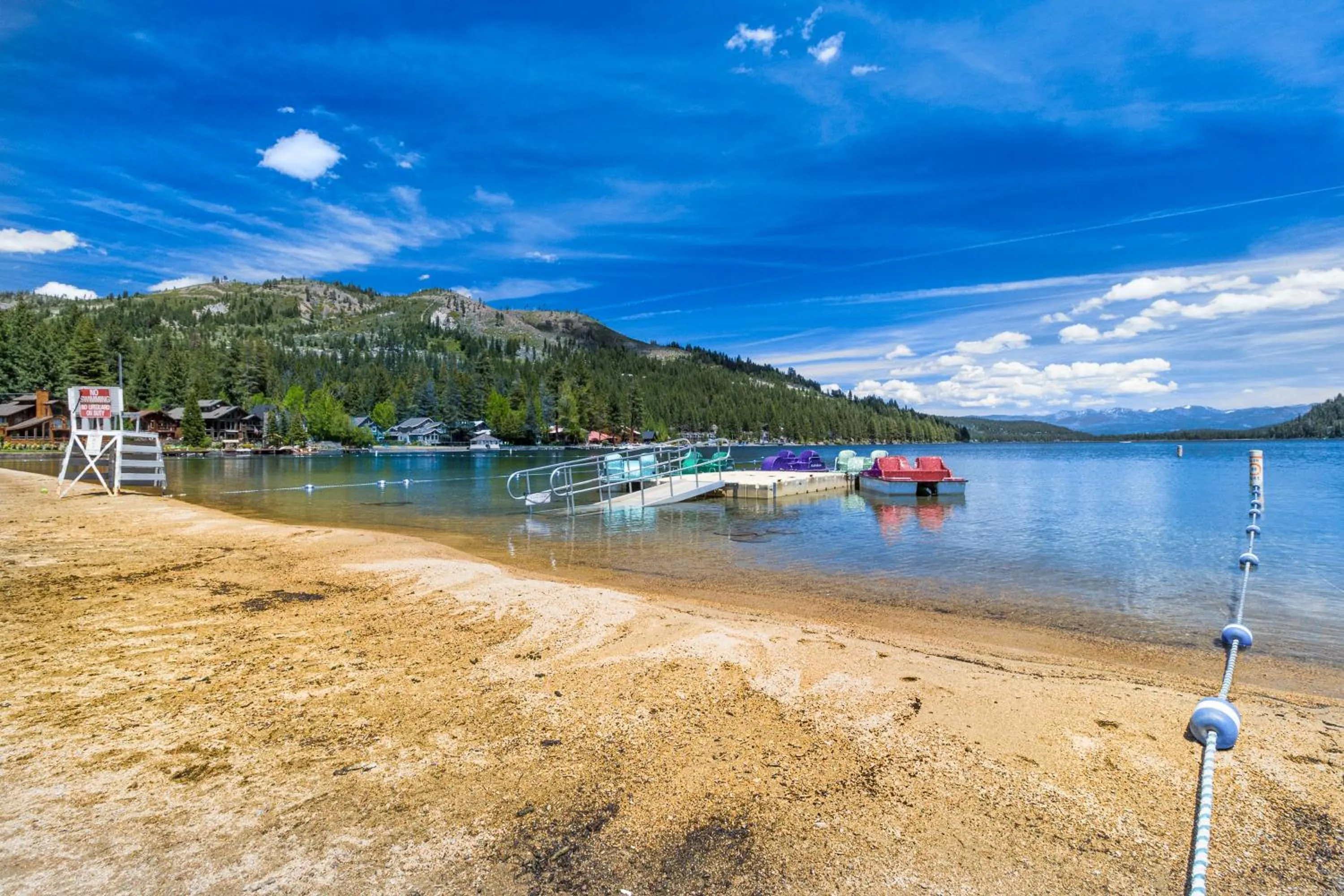 Donner Lakefront Retreat