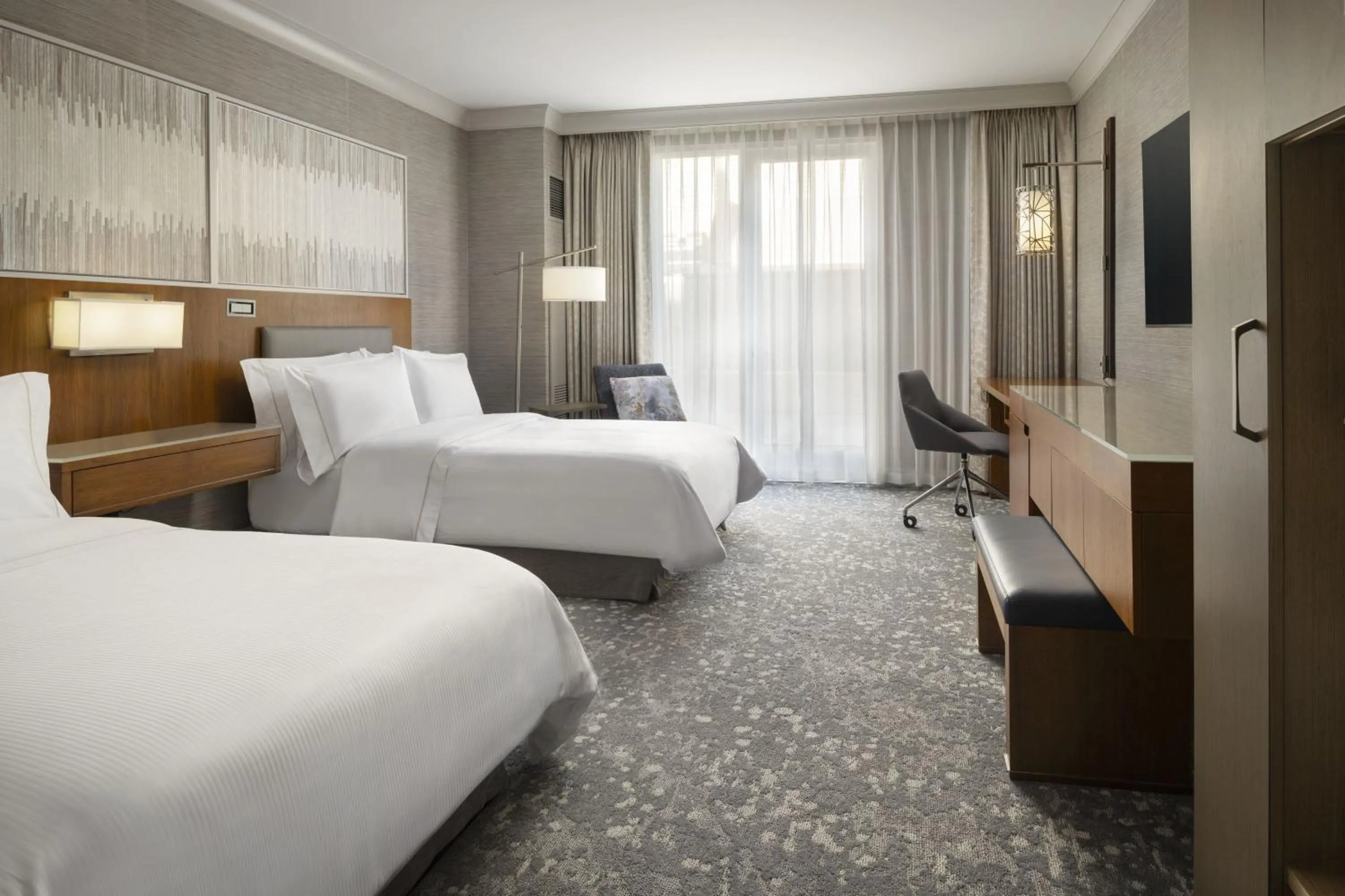 Photo of the whole room, Bed in The Westin Palo Alto