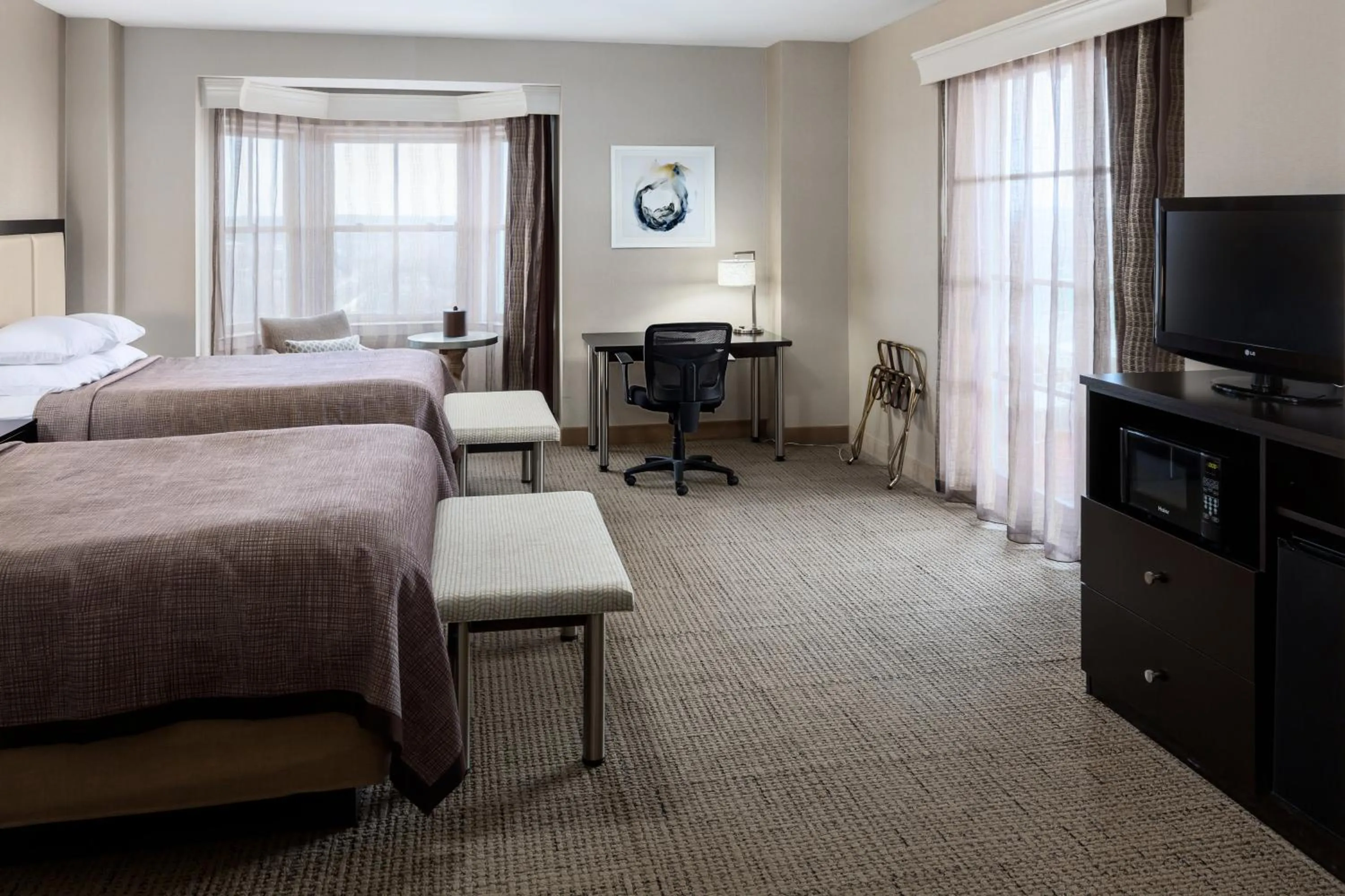 Bed in Park Place Hotel & Conference Center