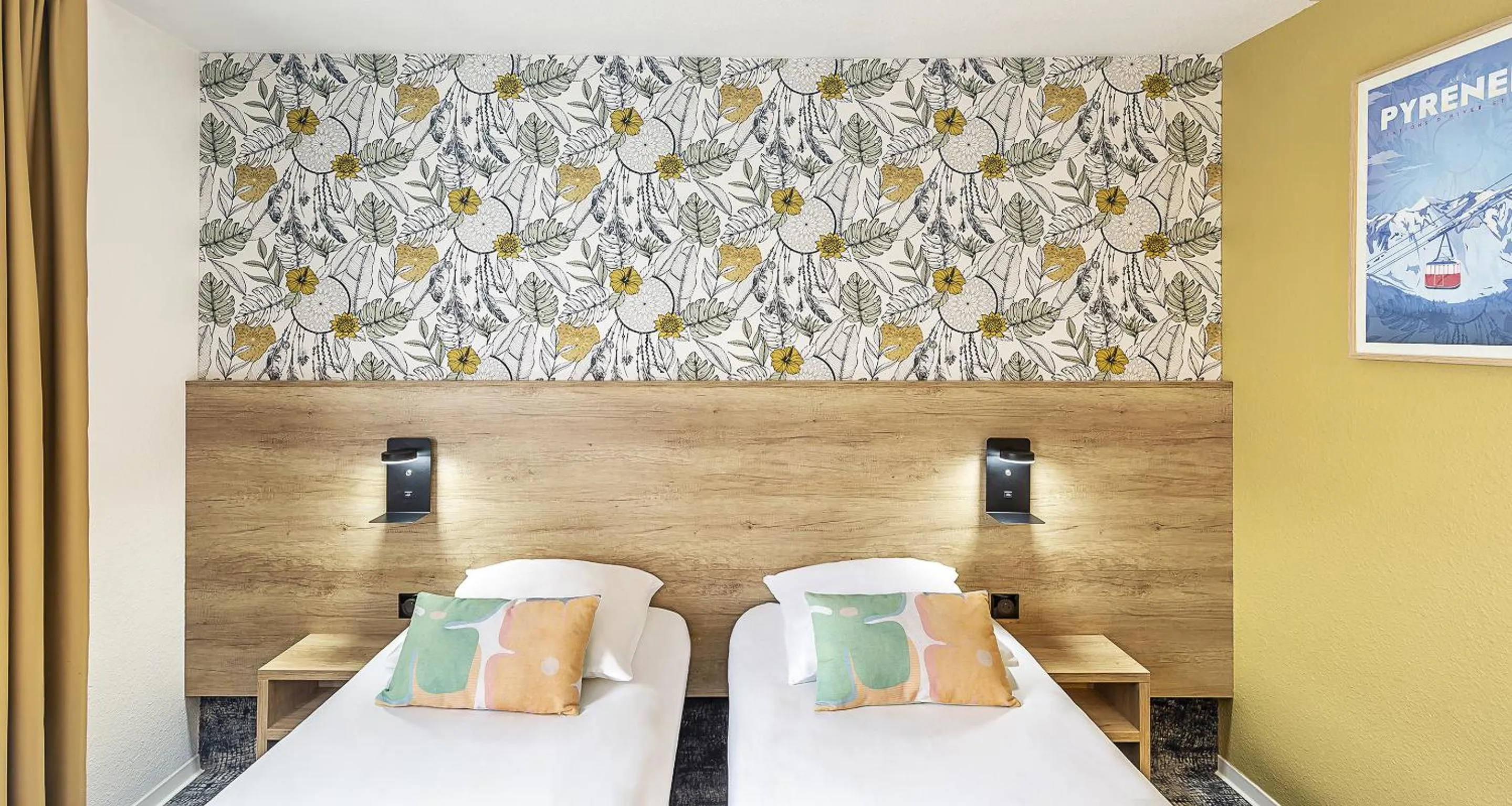 Bed in Ostal Pau Universite - Sure Hotel Collection by Best Western