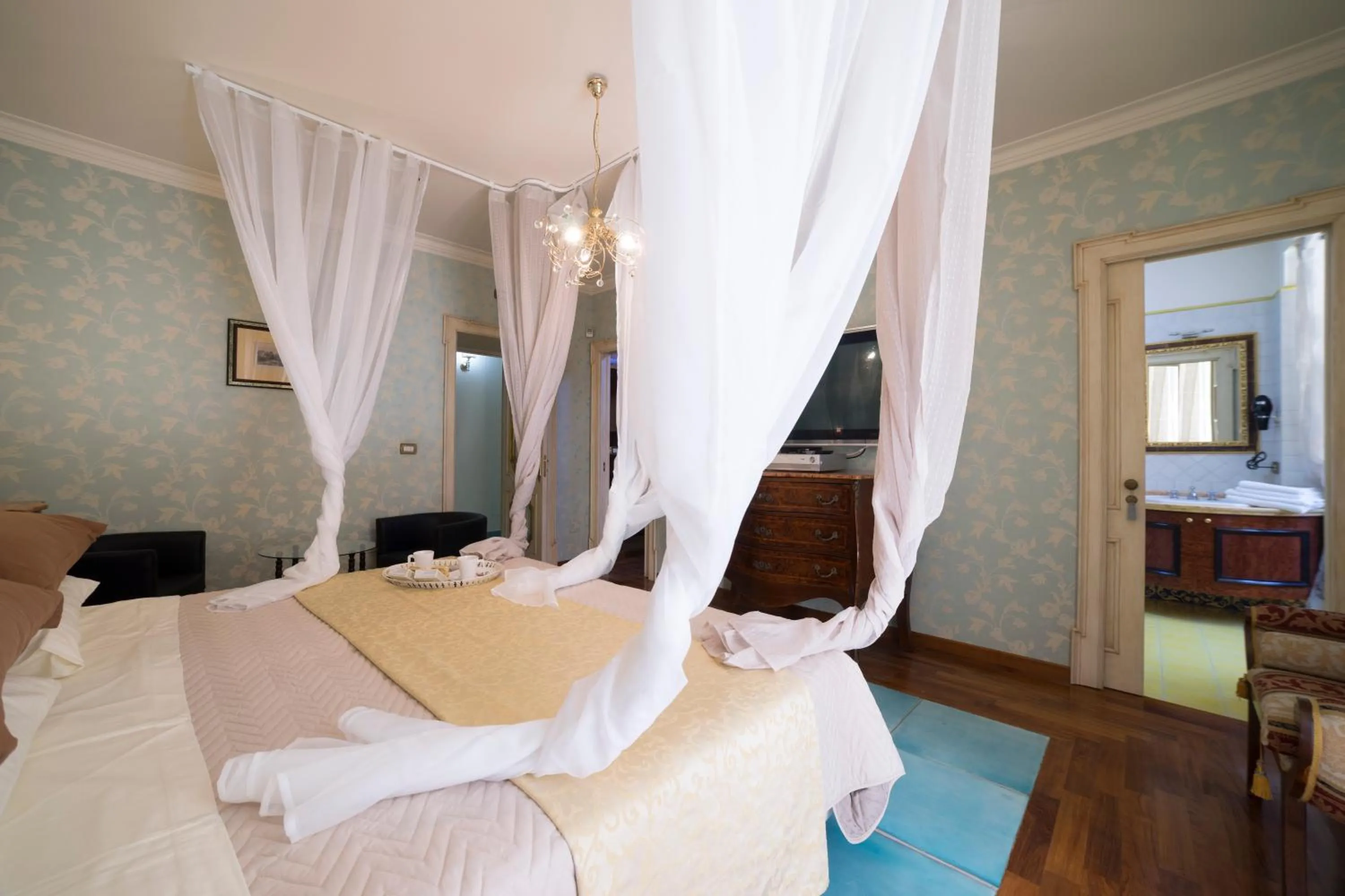 Bed in B&B 'O Sole Mio!