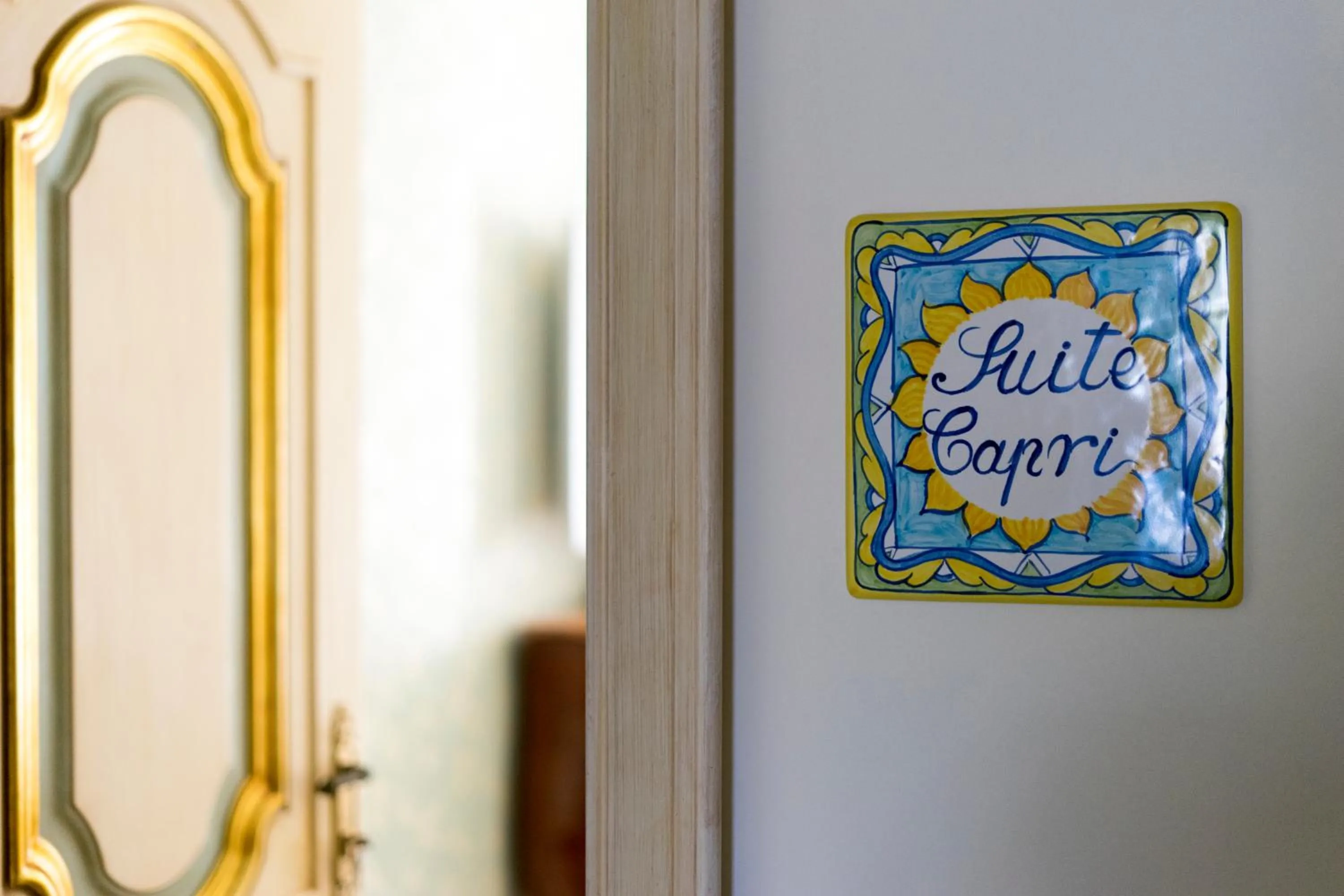 Decorative detail in B&B 'O Sole Mio!