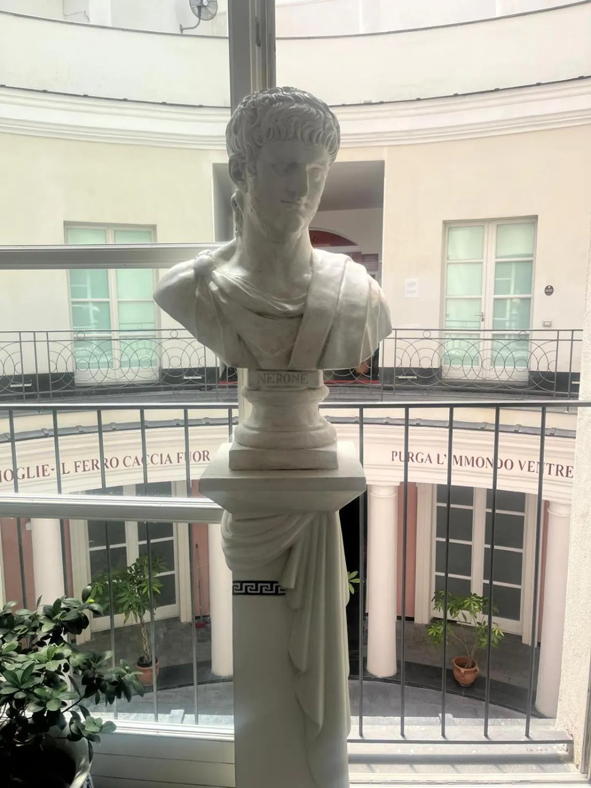 Decorative detail in Hotel Terme Neronensis