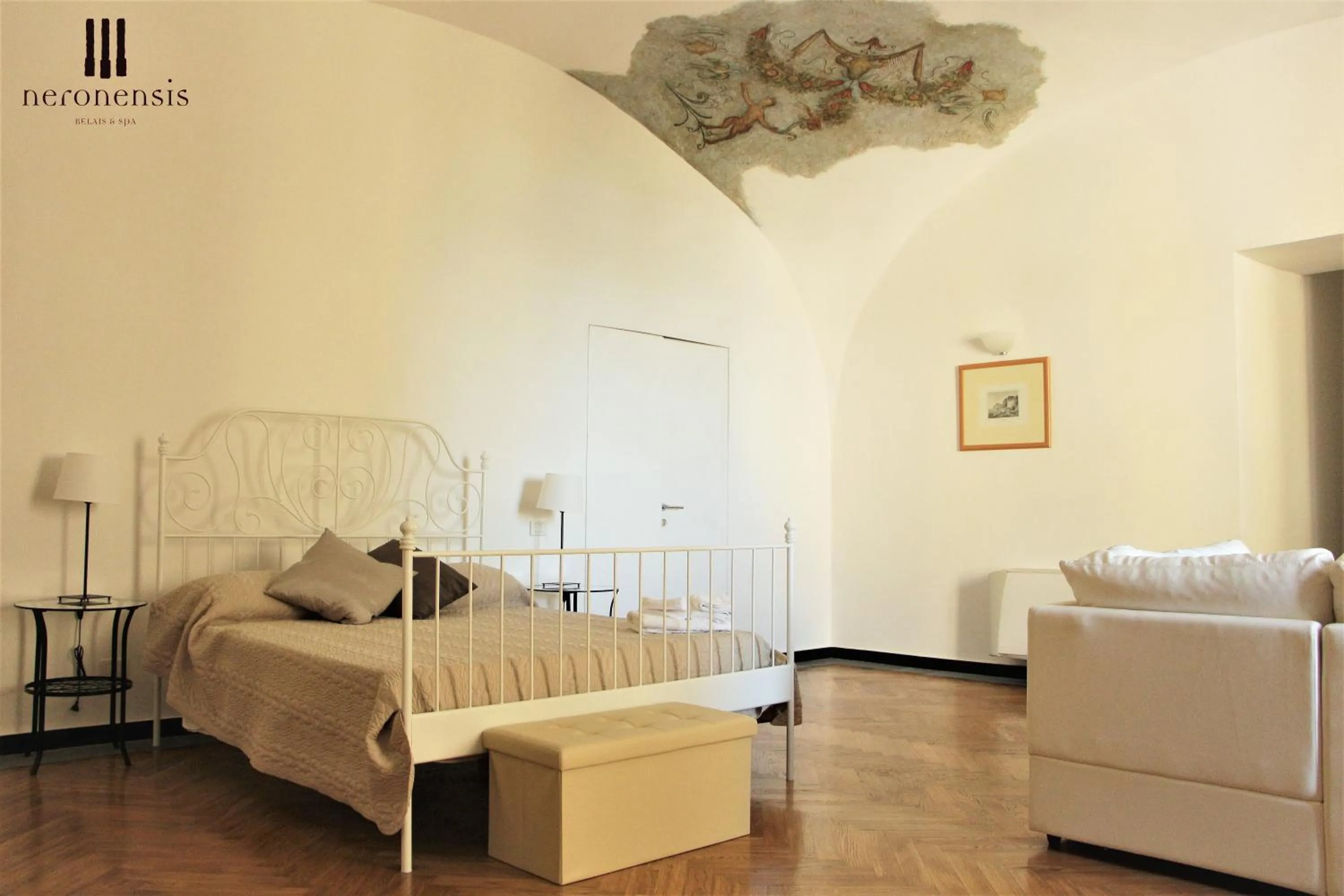 Bed in Hotel Terme Neronensis