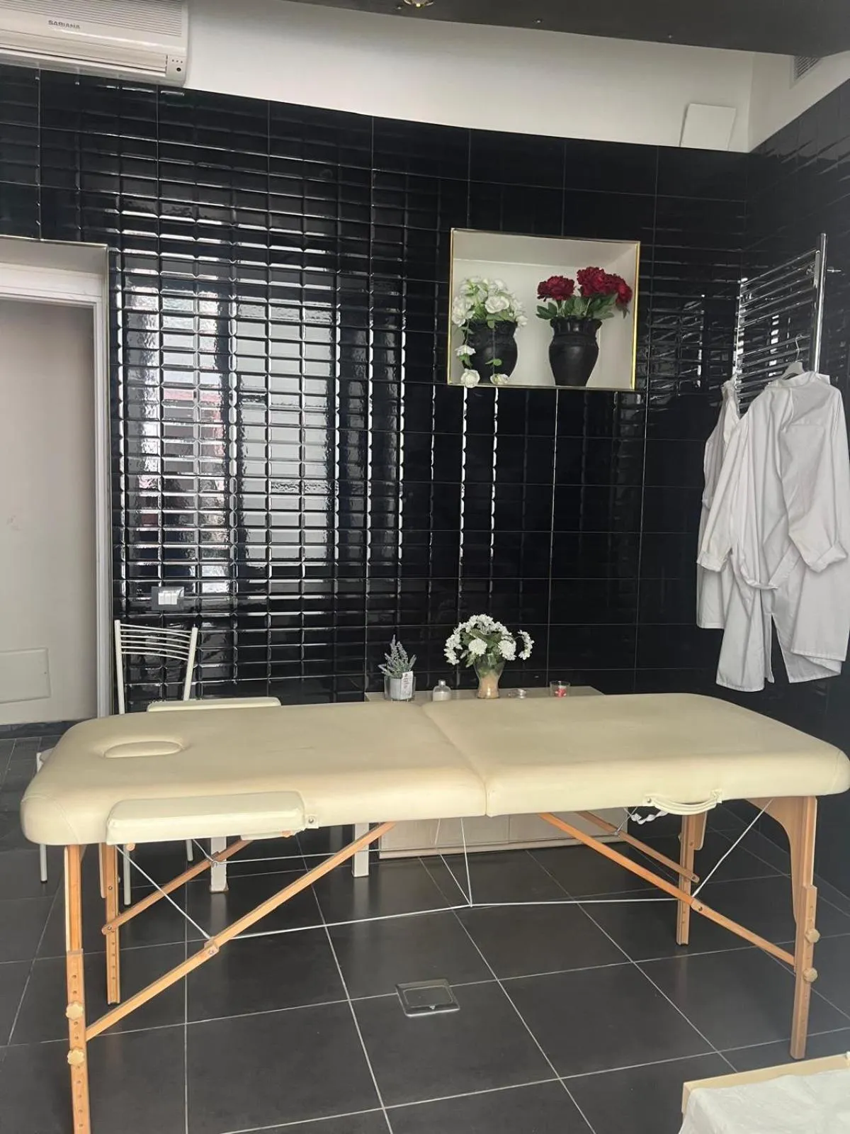 Massage in Hotel Terme Neronensis