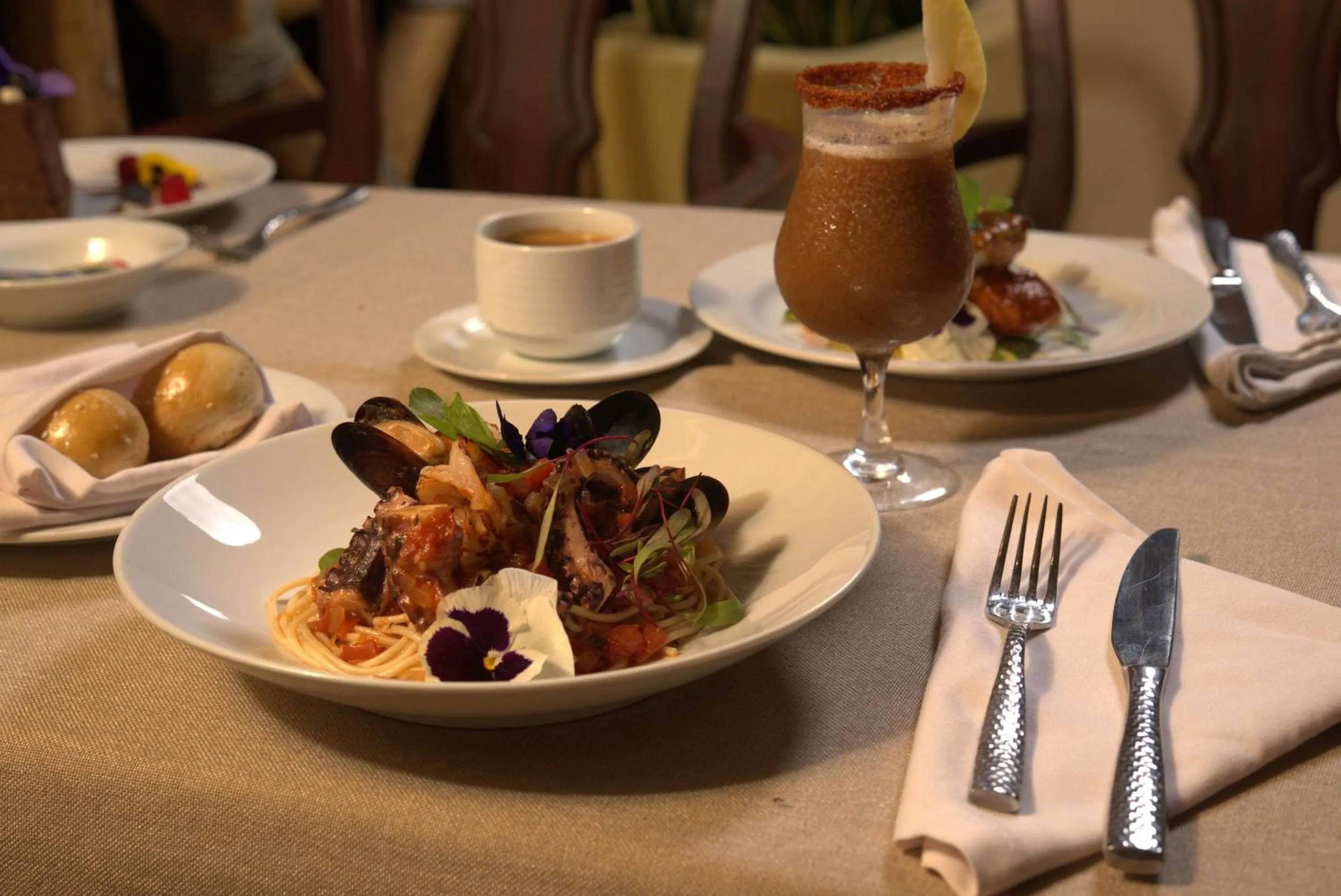 Restaurant/places to eat in Quinta Real Acapulco