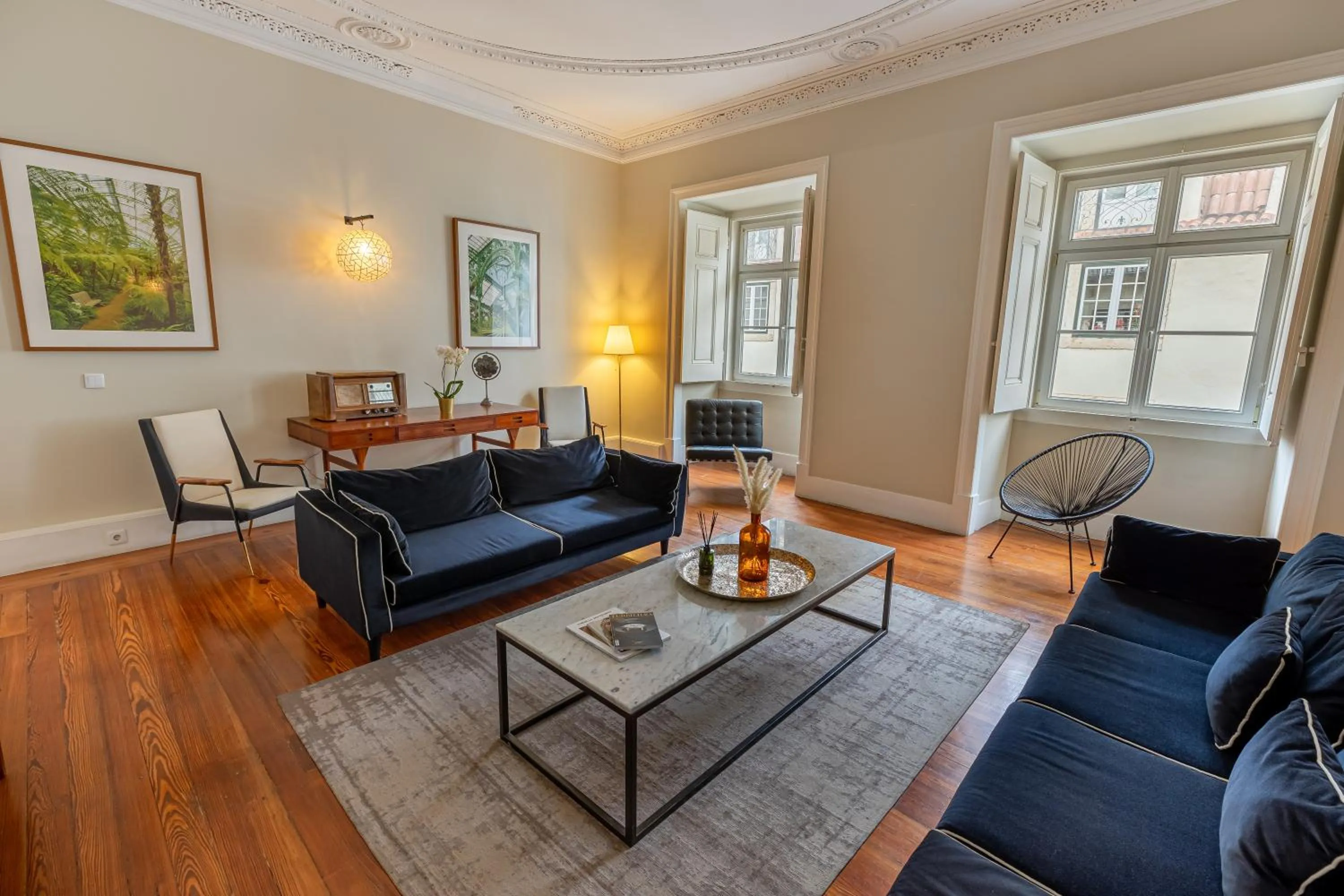 Deluxe 2 Bedroom Apartment - single occupancy in Le Consulat