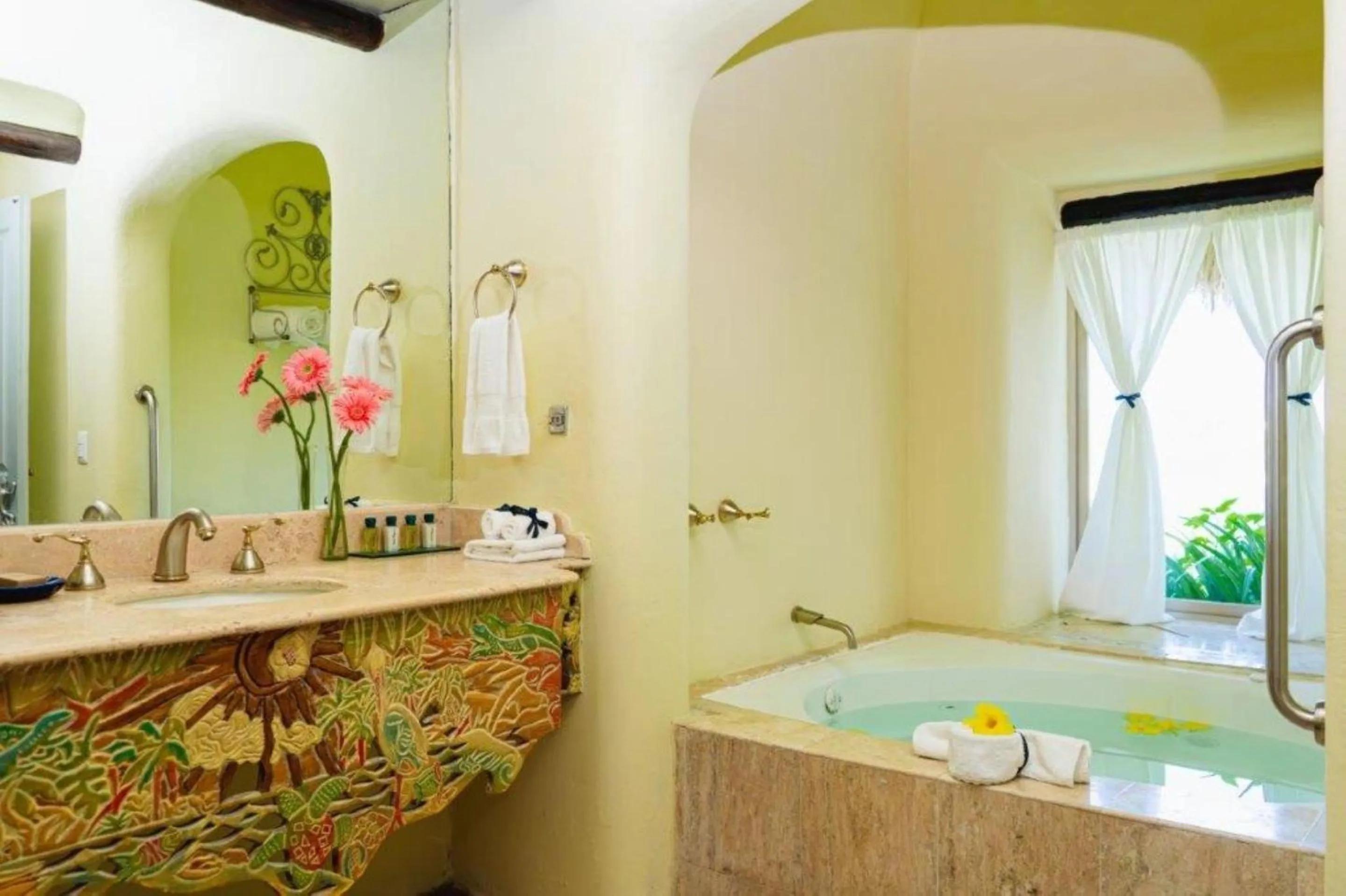 Bathroom in Quinta Real Huatulco
