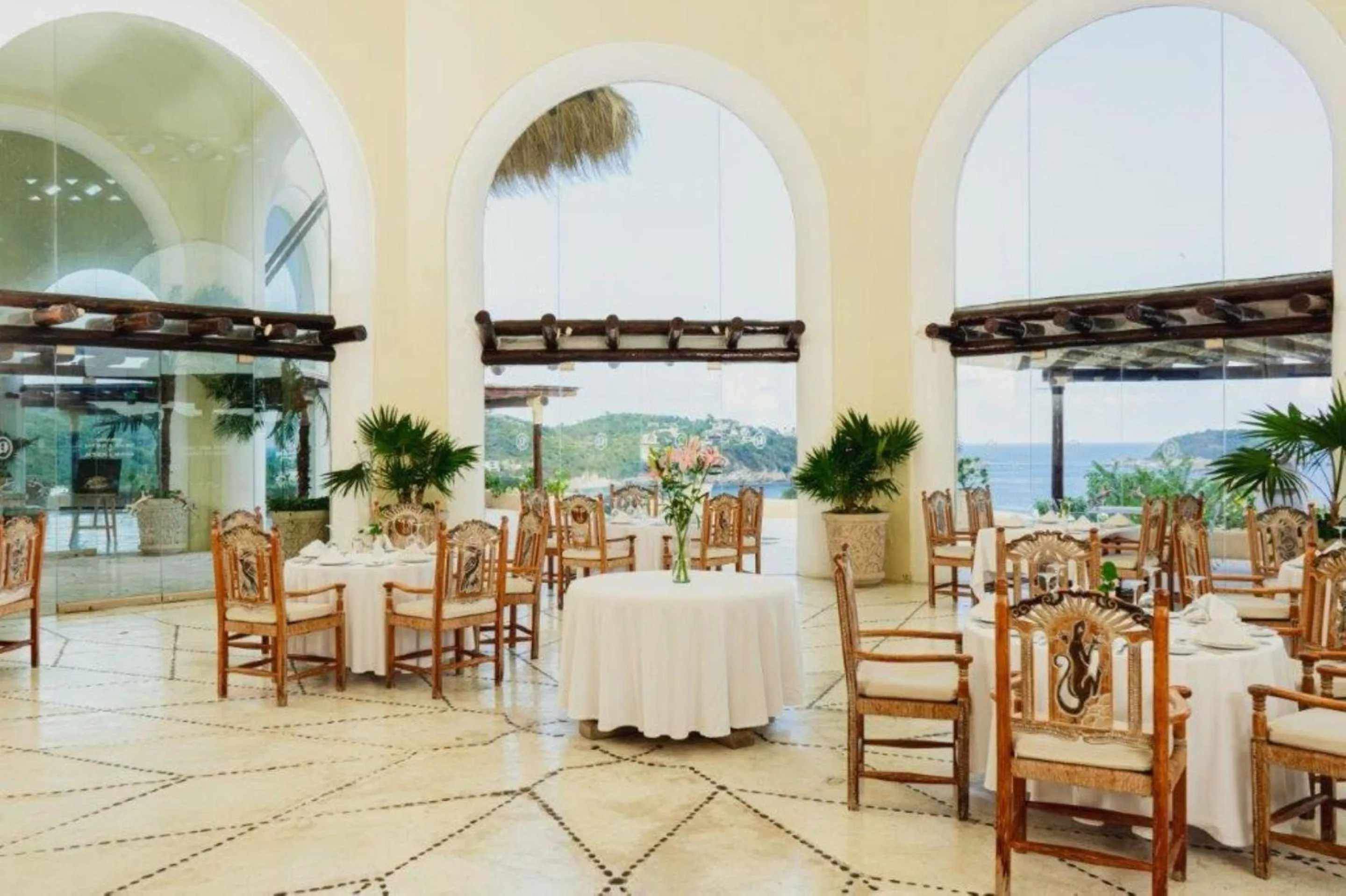 Restaurant/places to eat in Quinta Real Huatulco