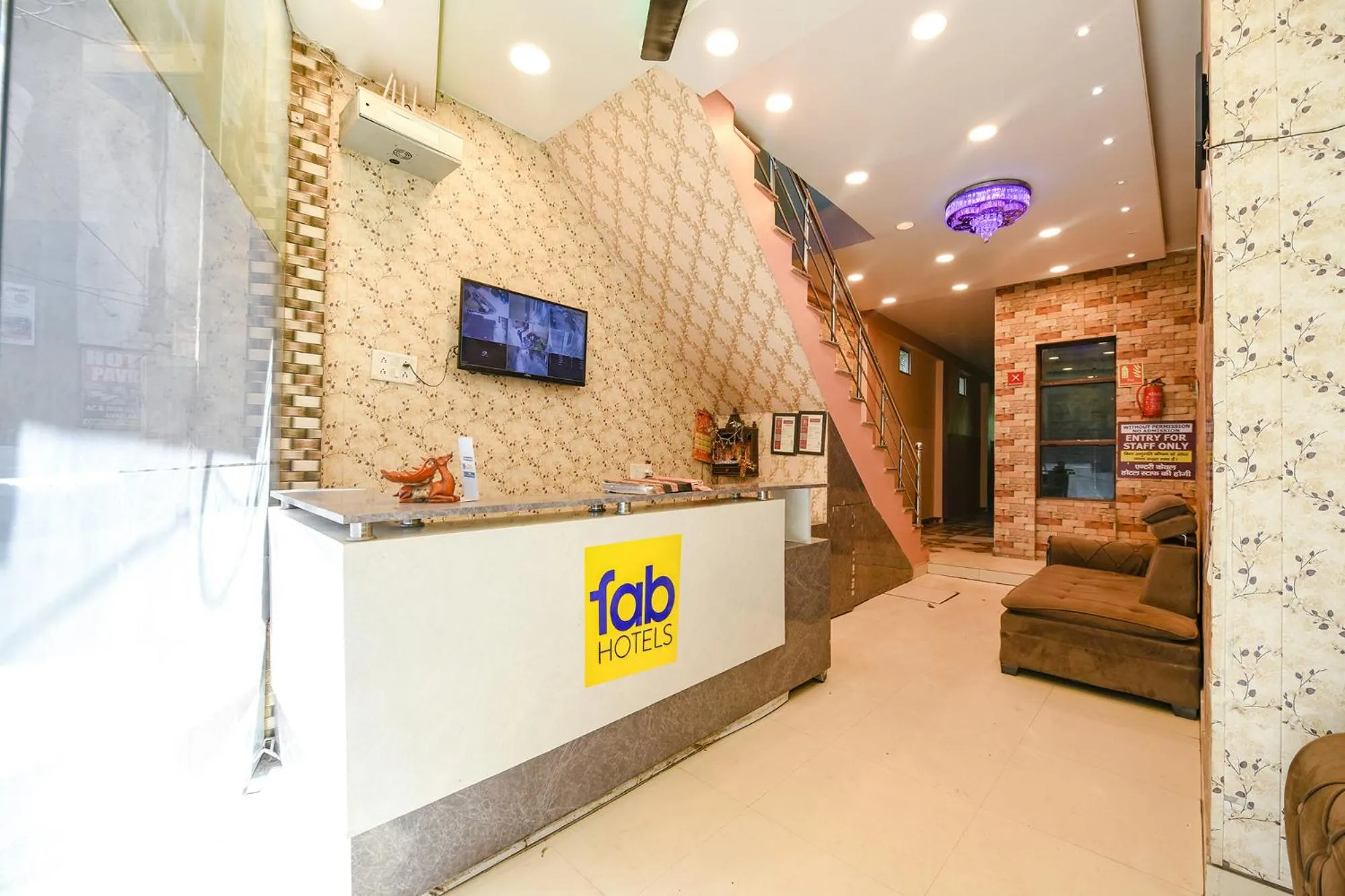 Lobby or reception in Via Galaxy