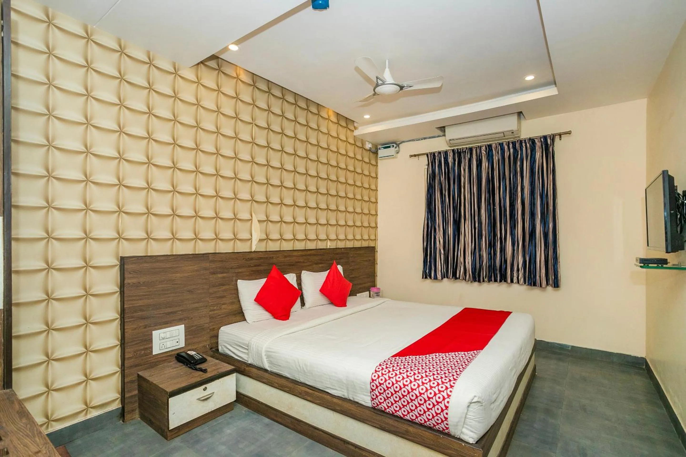Bedroom, Bed in Collection O Indian Suites Near Sitara Restaurant