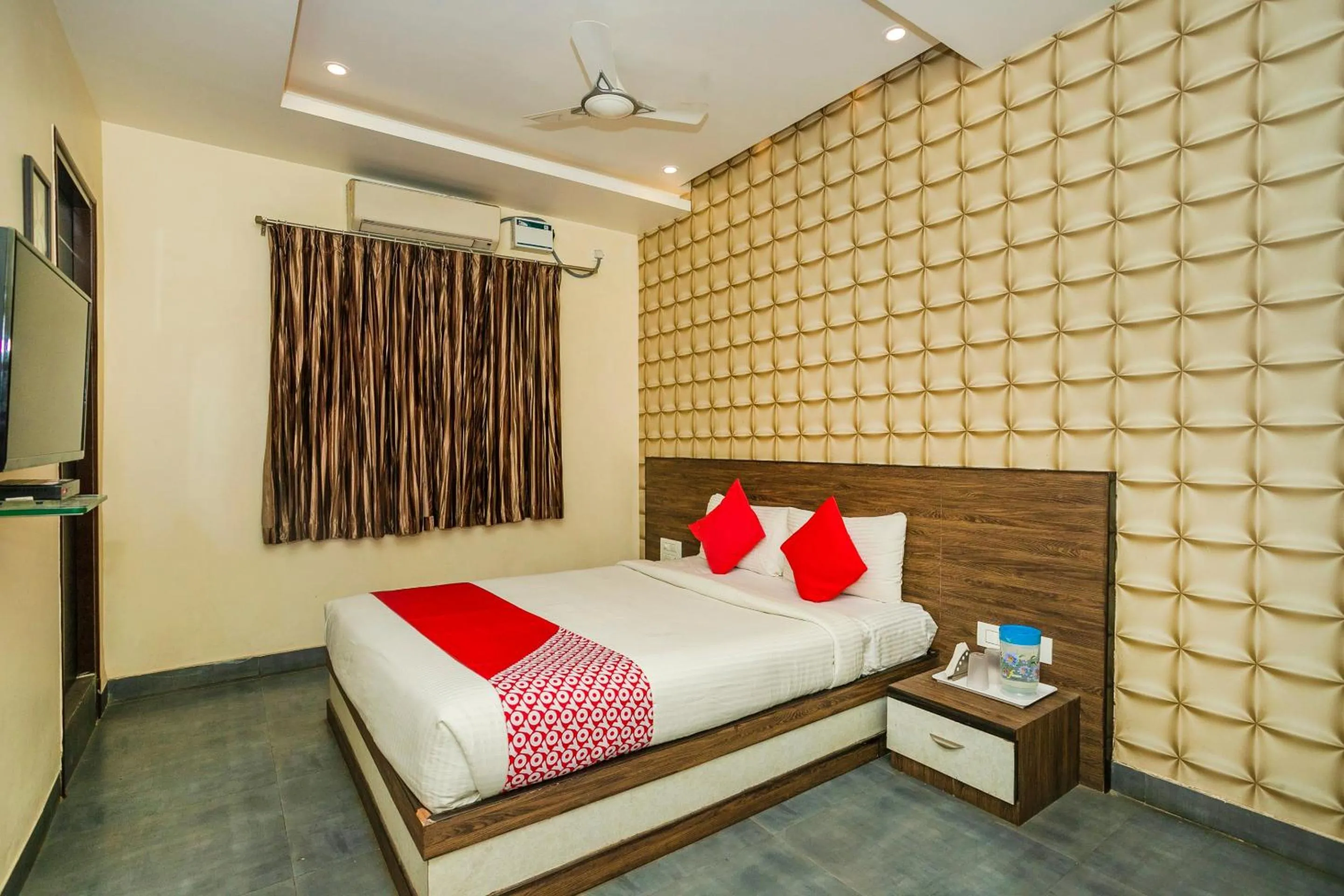 Bedroom, Bed in Collection O Indian Suites Near Sitara Restaurant