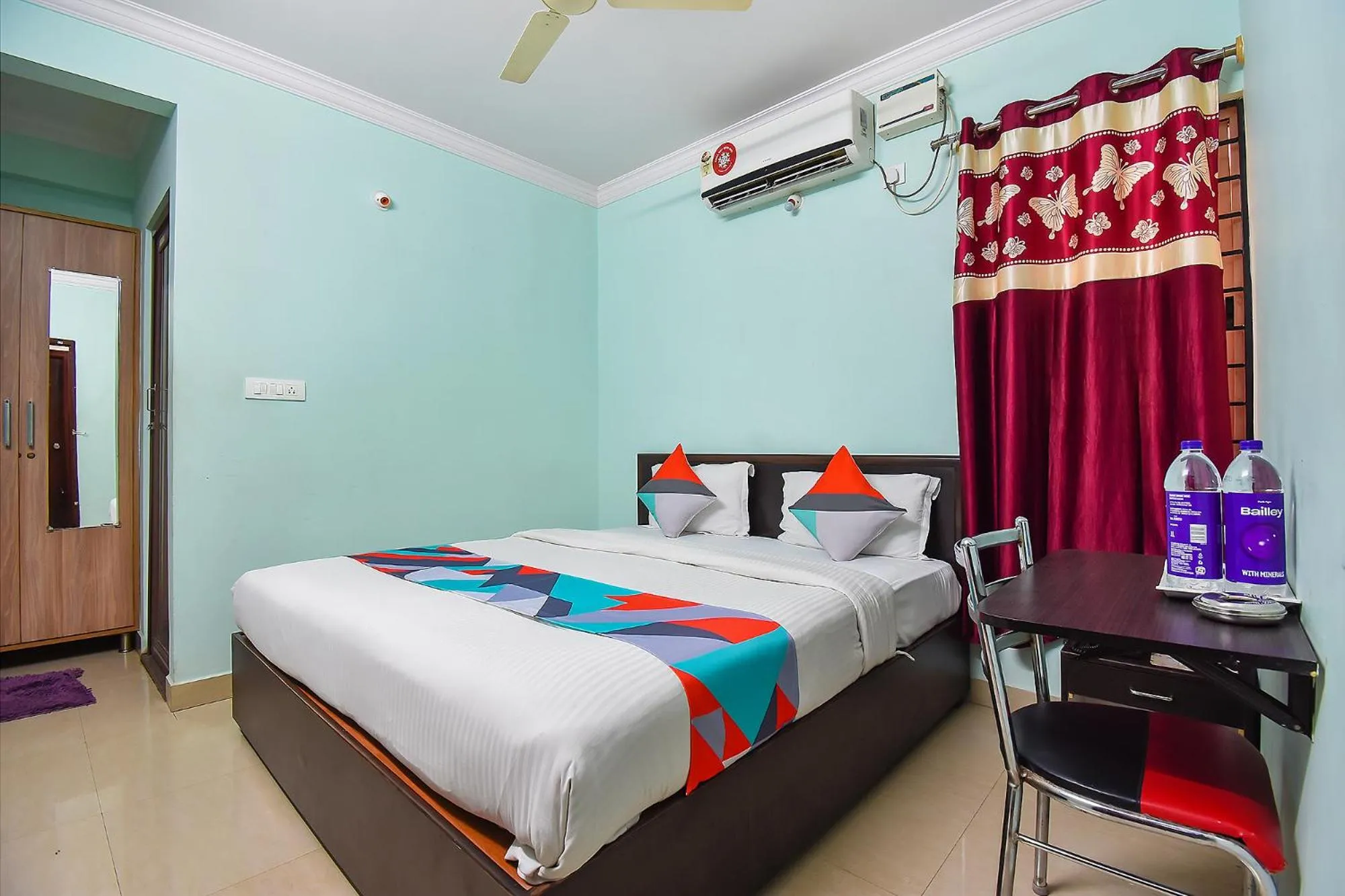 Bed in FabHotel Ivory Pearl - BTM Layout