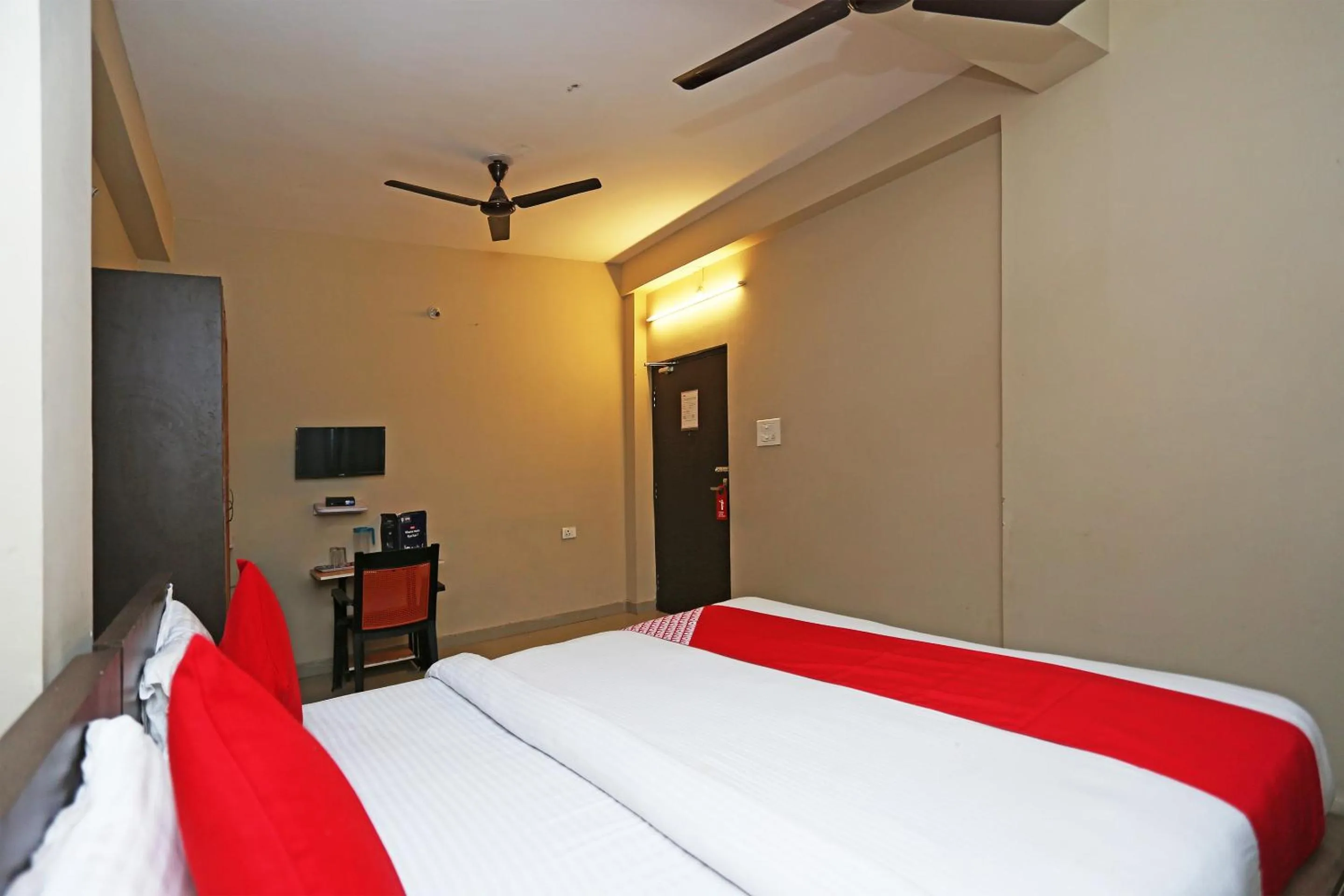 Bedroom, Bed in Collection O KIIT Square Bhubaneswar Formerly Nilay Classic