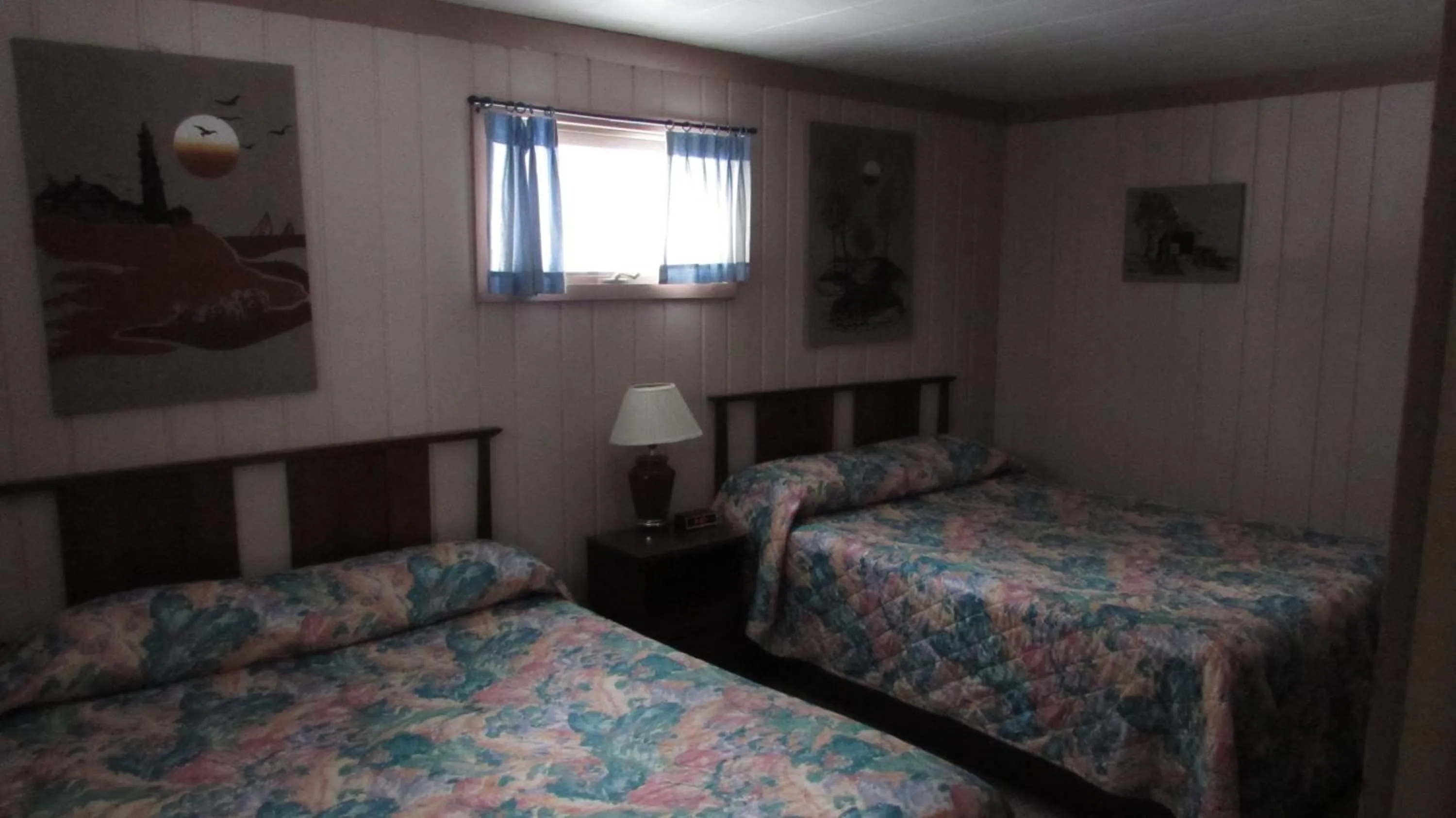 Bed in Woodland Motor Lodge