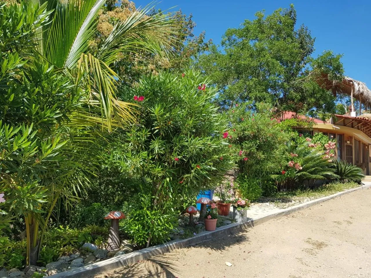 Property building in El Eden Bungalows