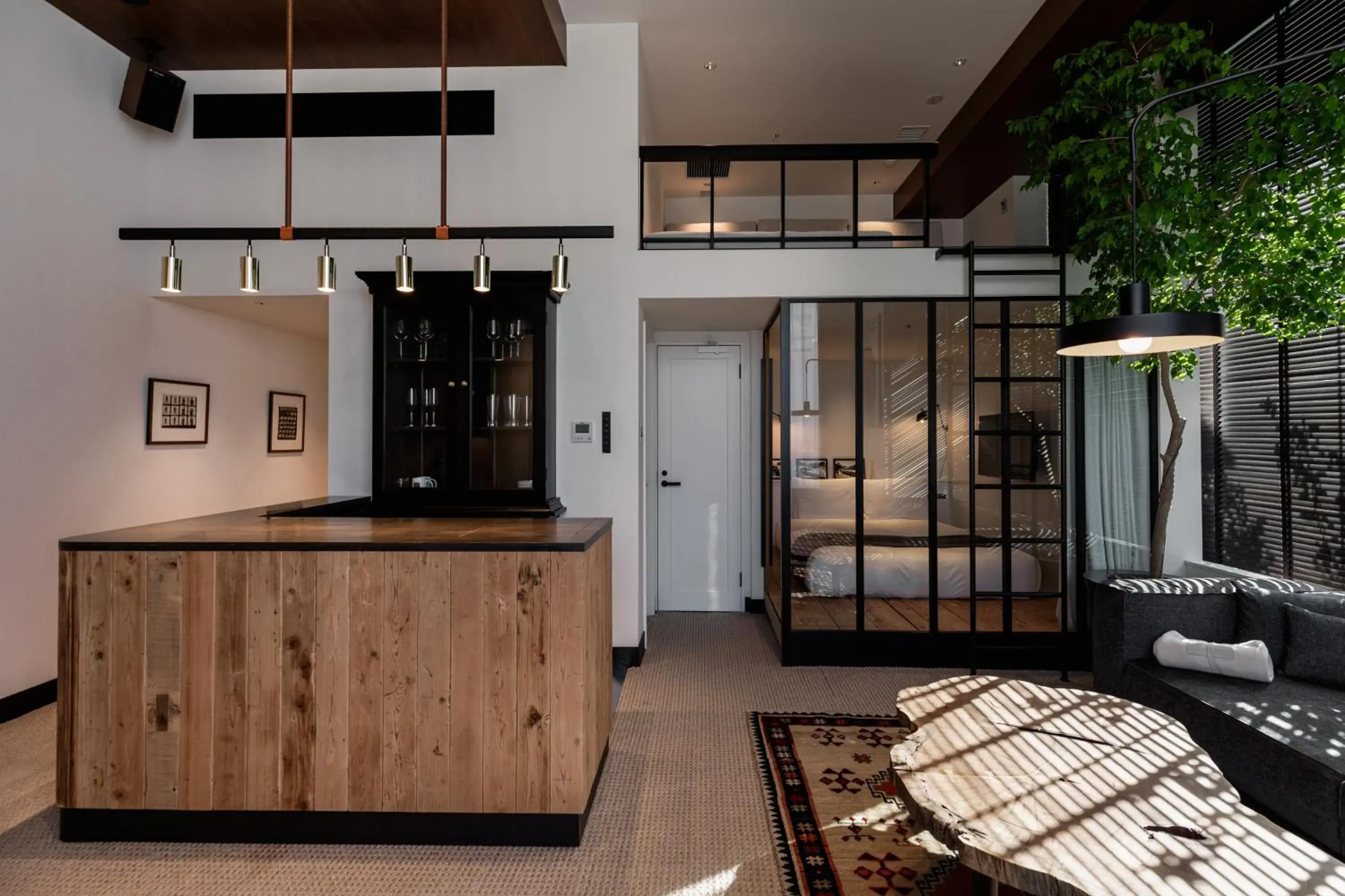 Living Suite in TRUNK (HOTEL) Living Suite in TRUNK (HOTEL)