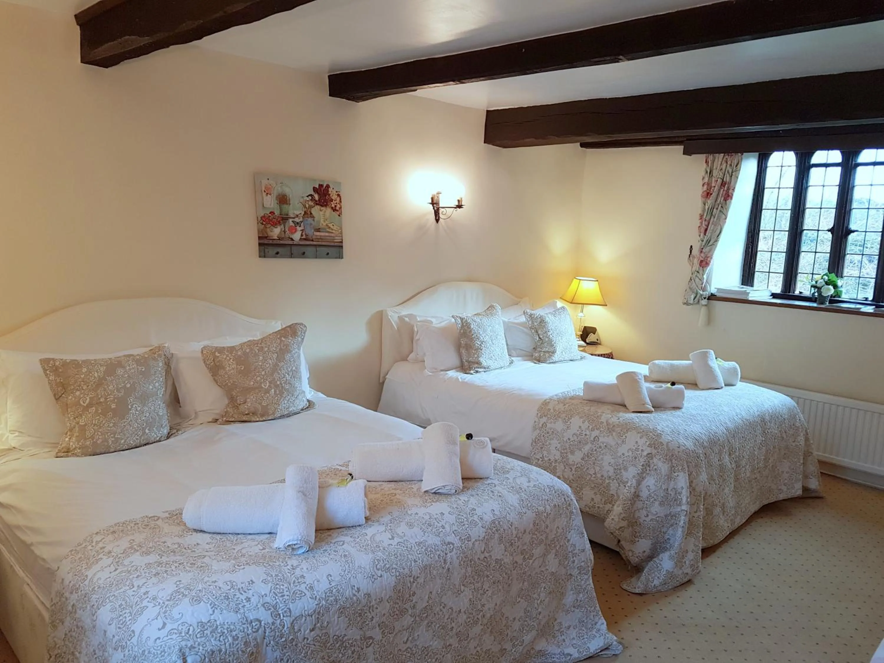 Bedroom, Bed in Bickleigh Castle