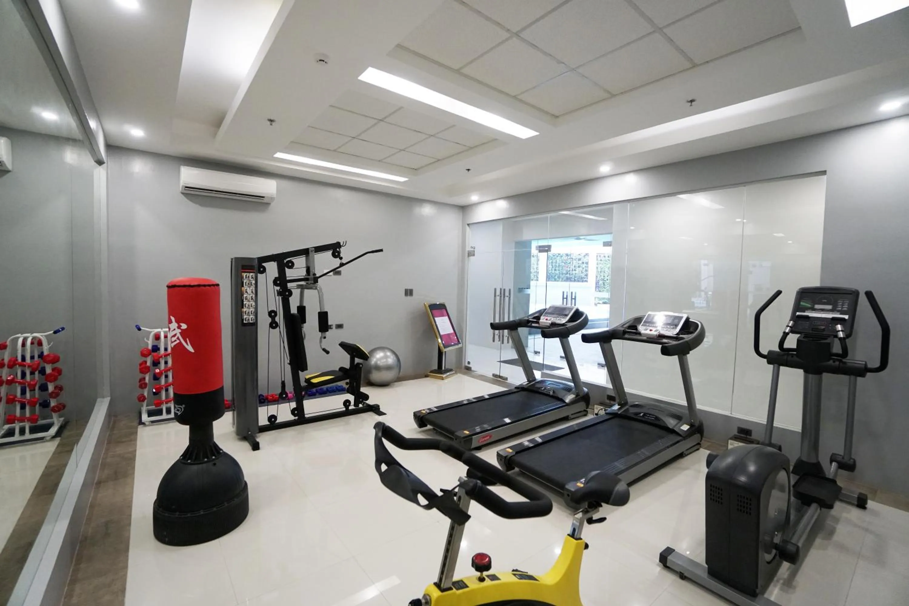 Fitness centre/facilities in Mezzo Hotel
