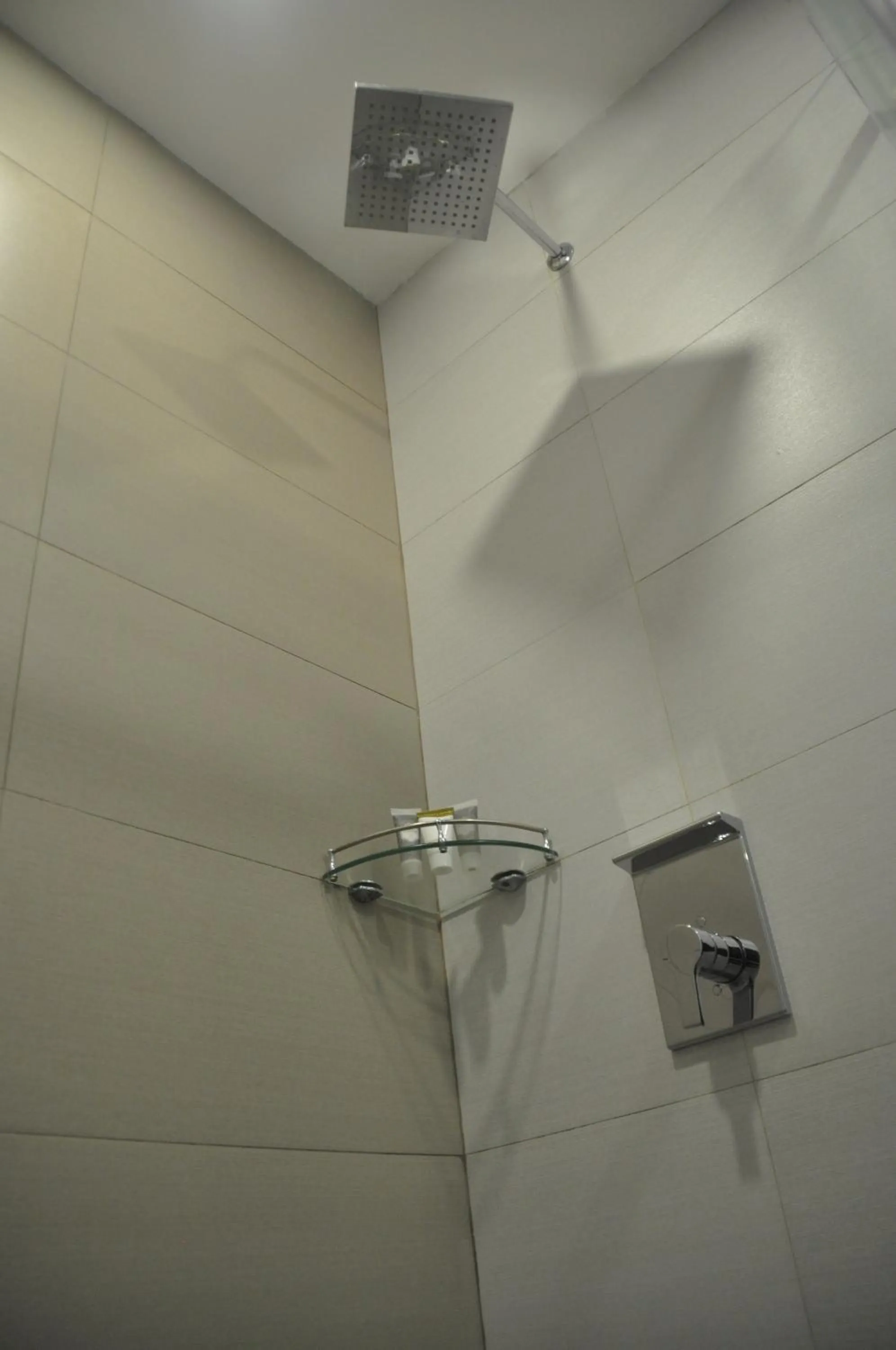Shower in Mezzo Hotel