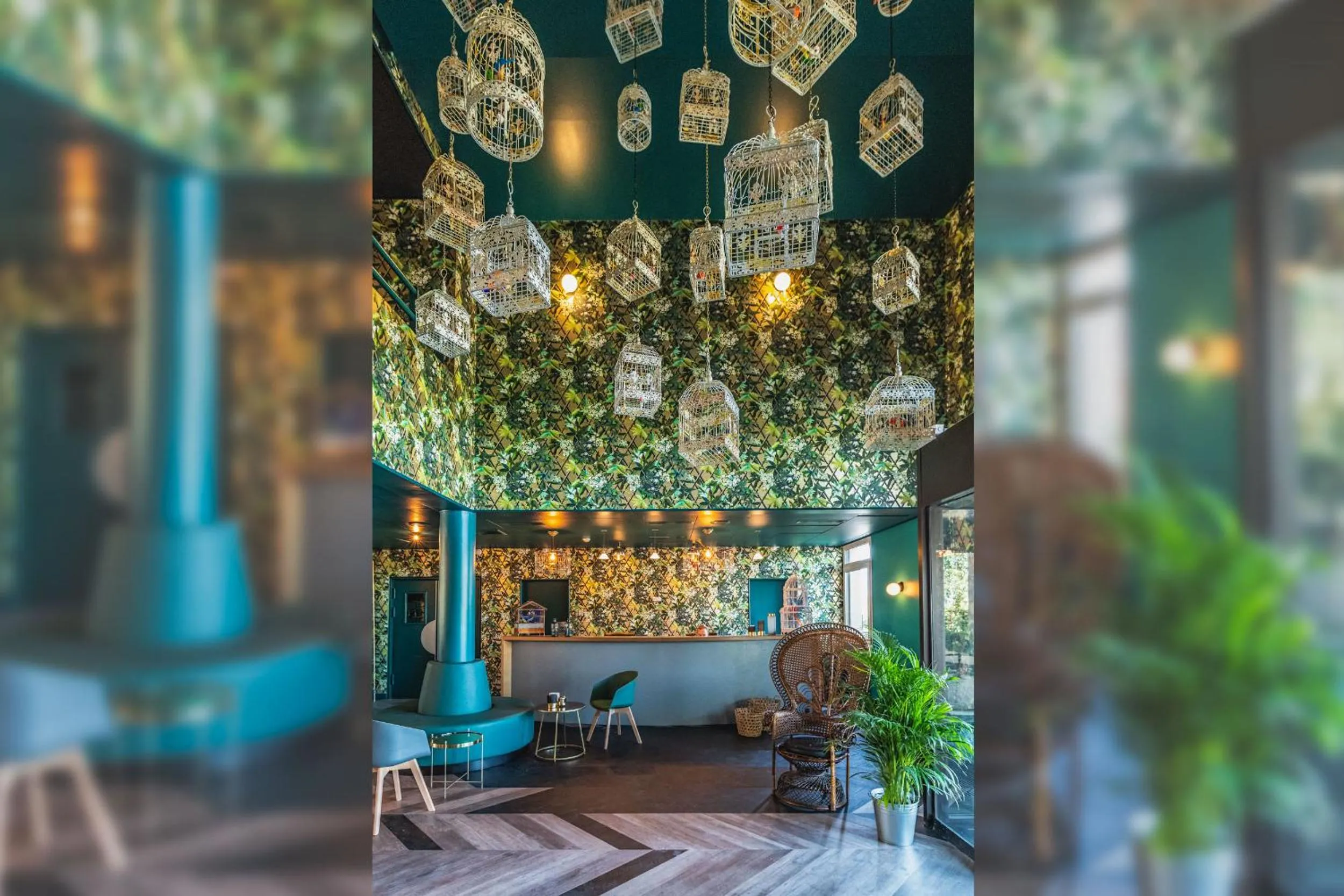 Lobby or reception in Best Western Hôtel Grand Parc Marne La Vallée