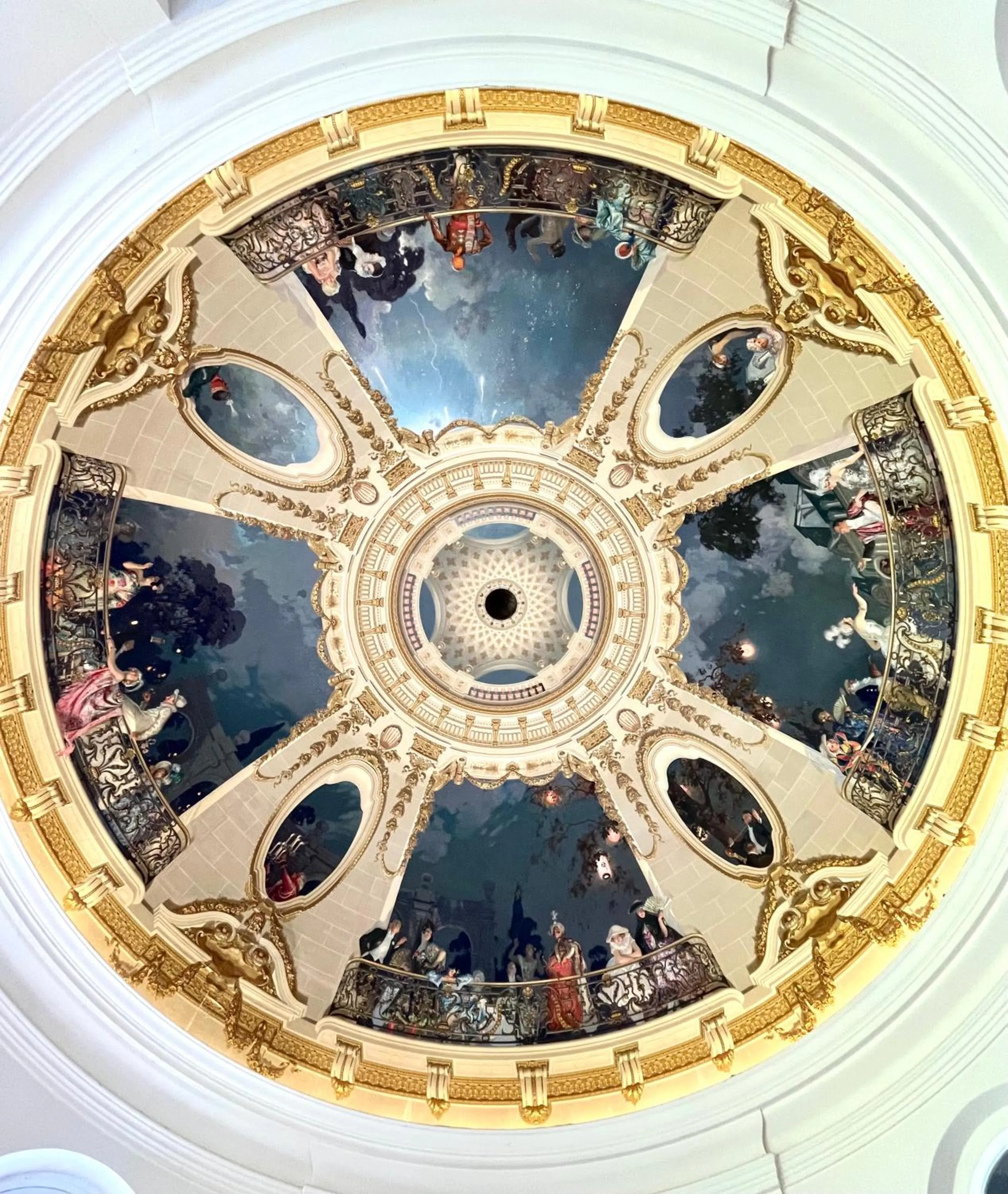 Property building in Château D'artigny